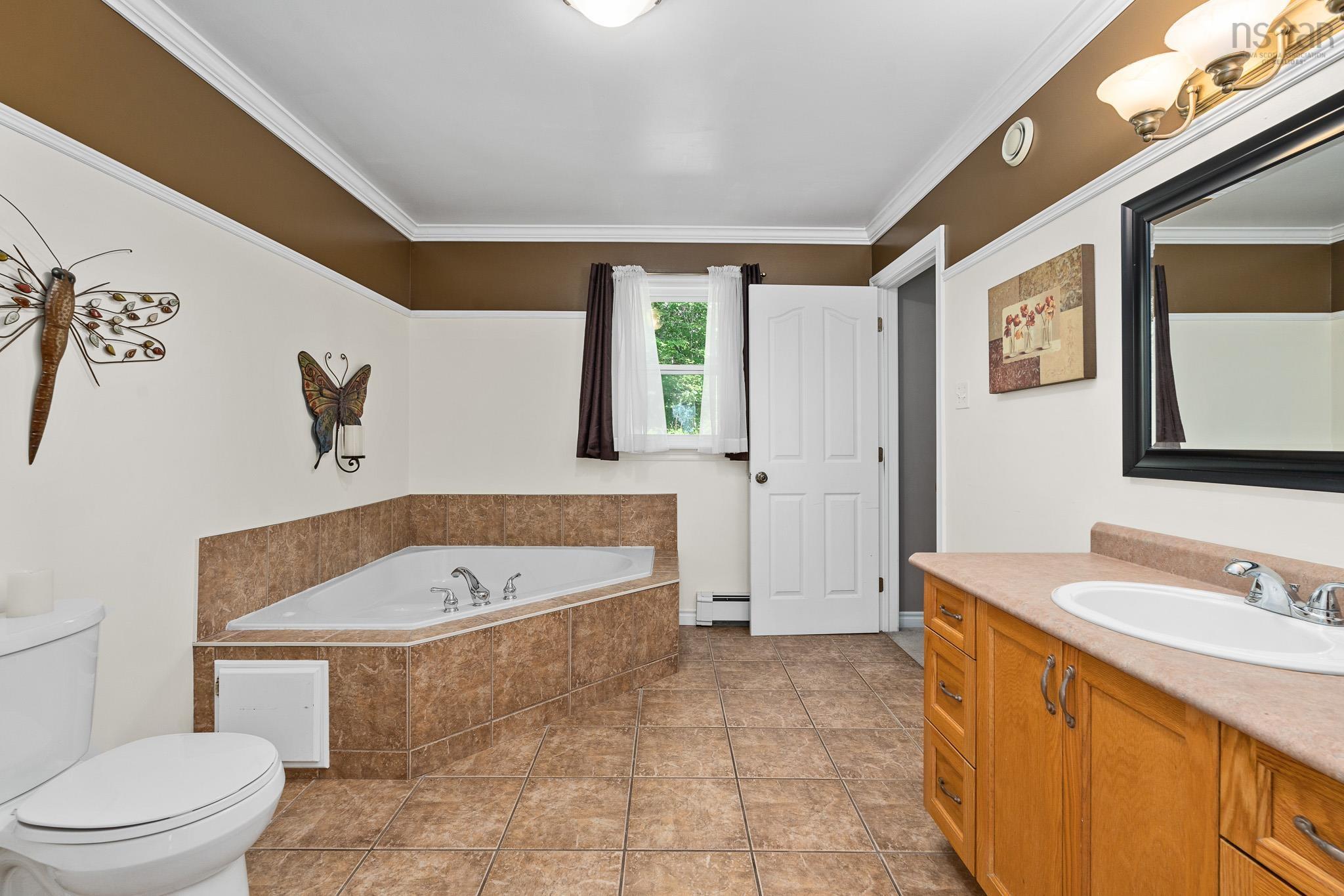 View image 12