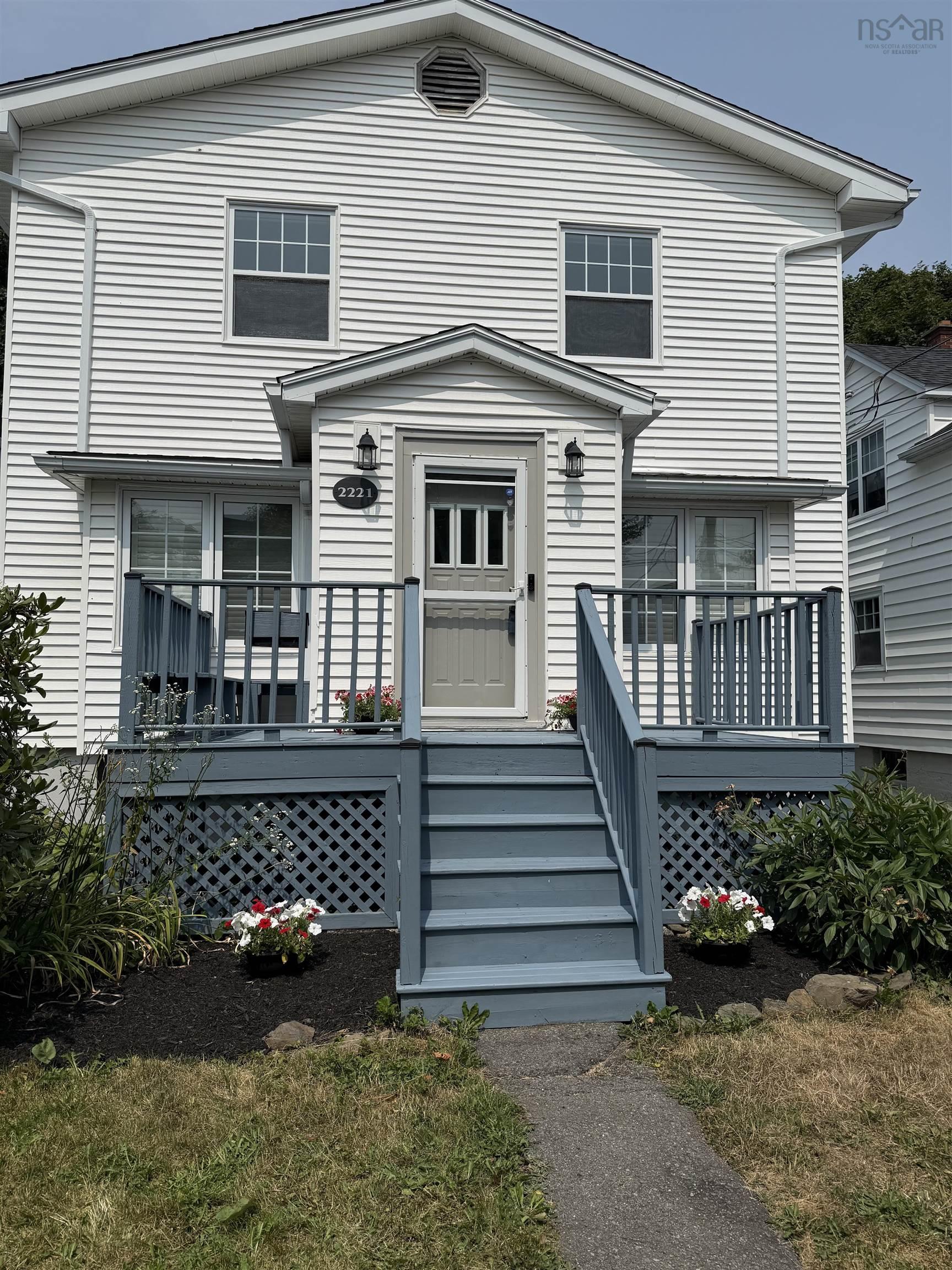View image 11