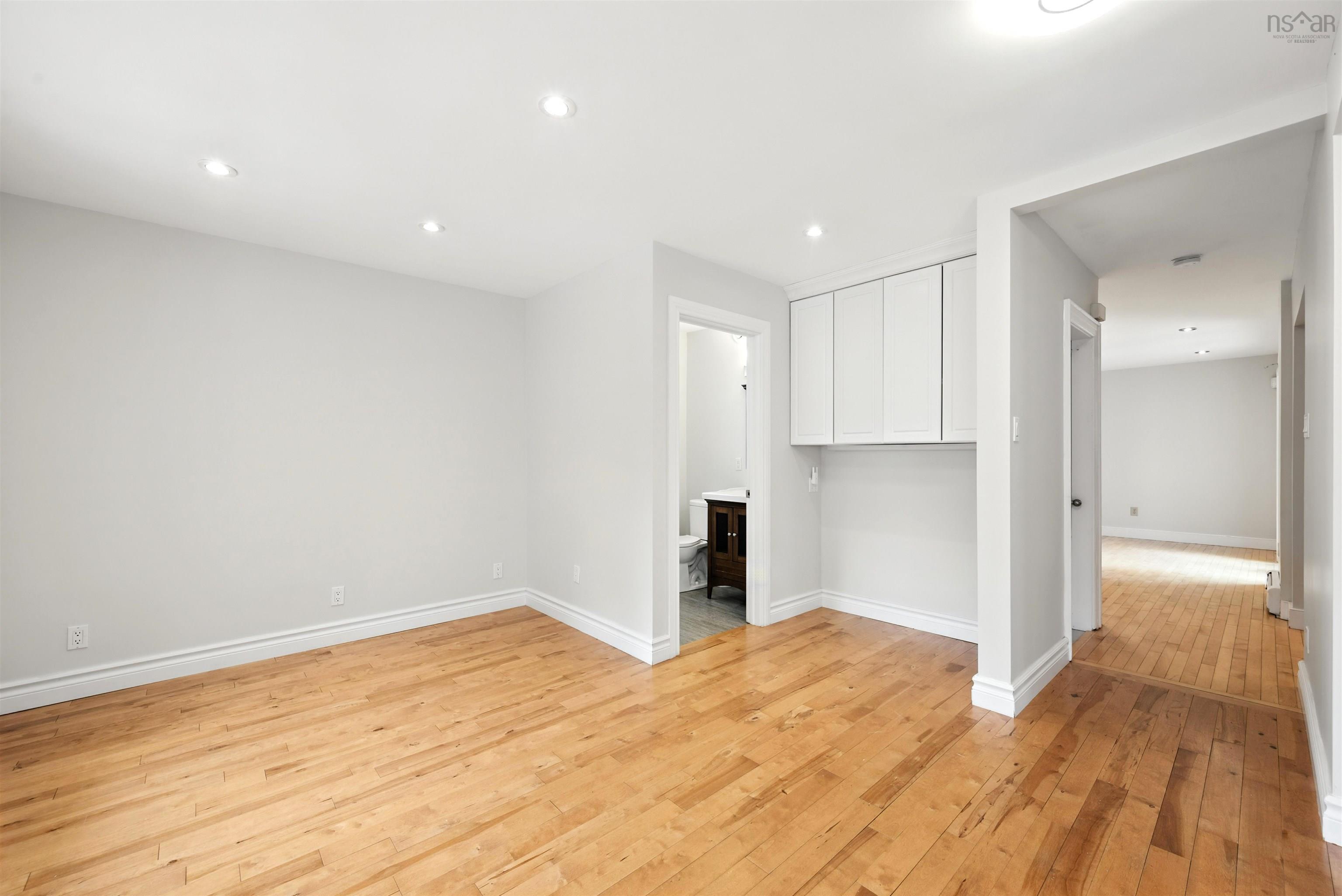 View image 8