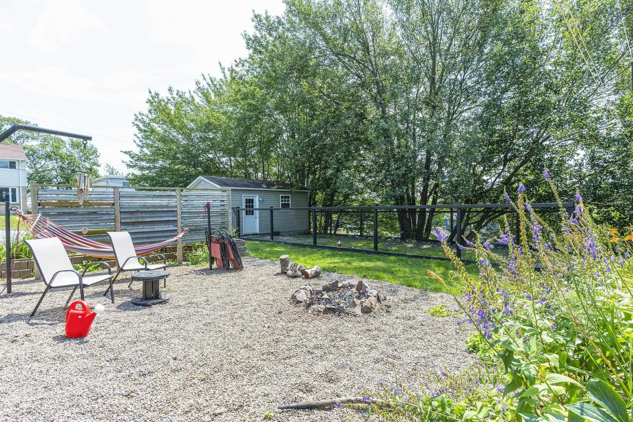 Thumbnail image for 38 Lynn Drive MLS<sup>®</sup> 202519616