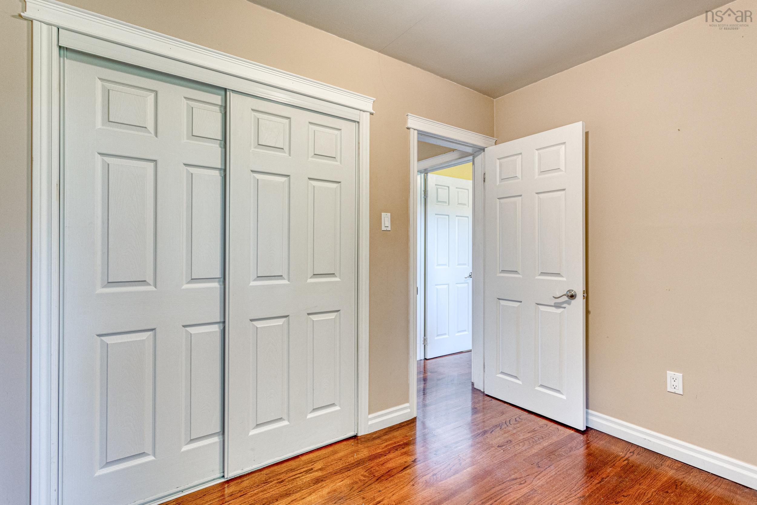 View image 21