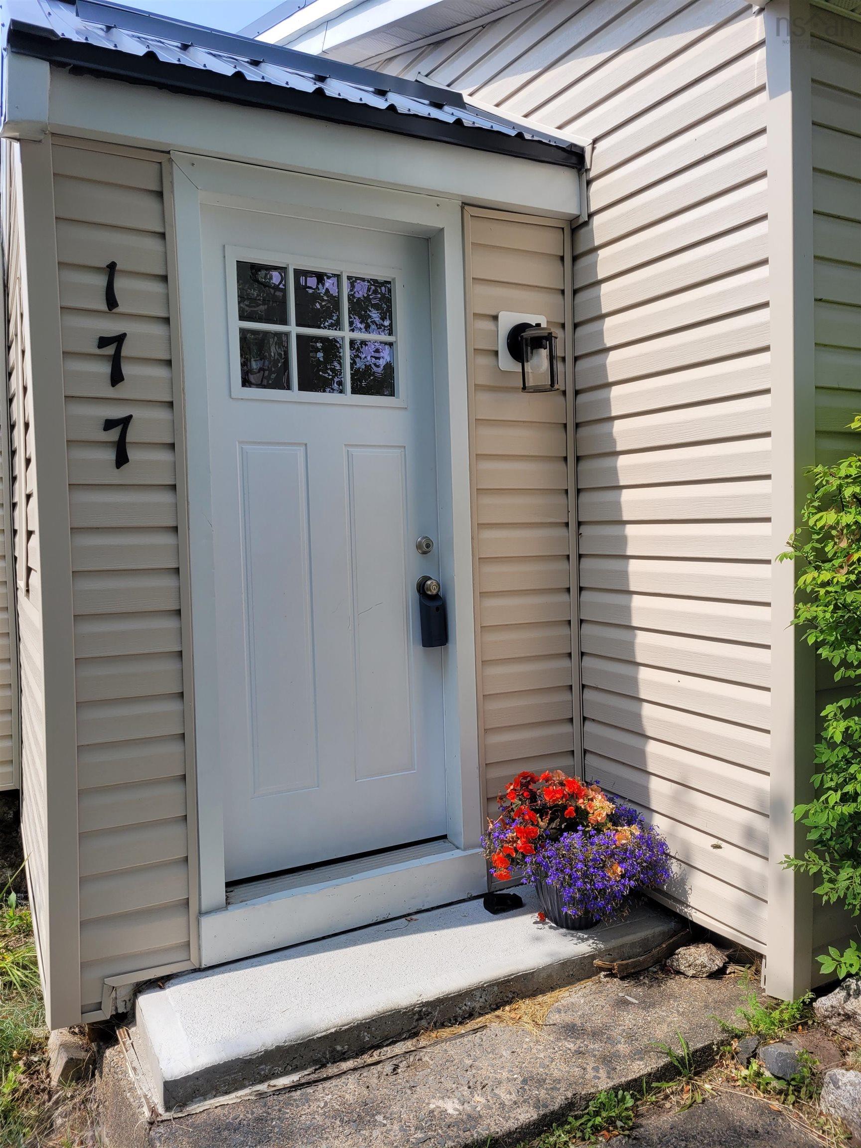 View image 19