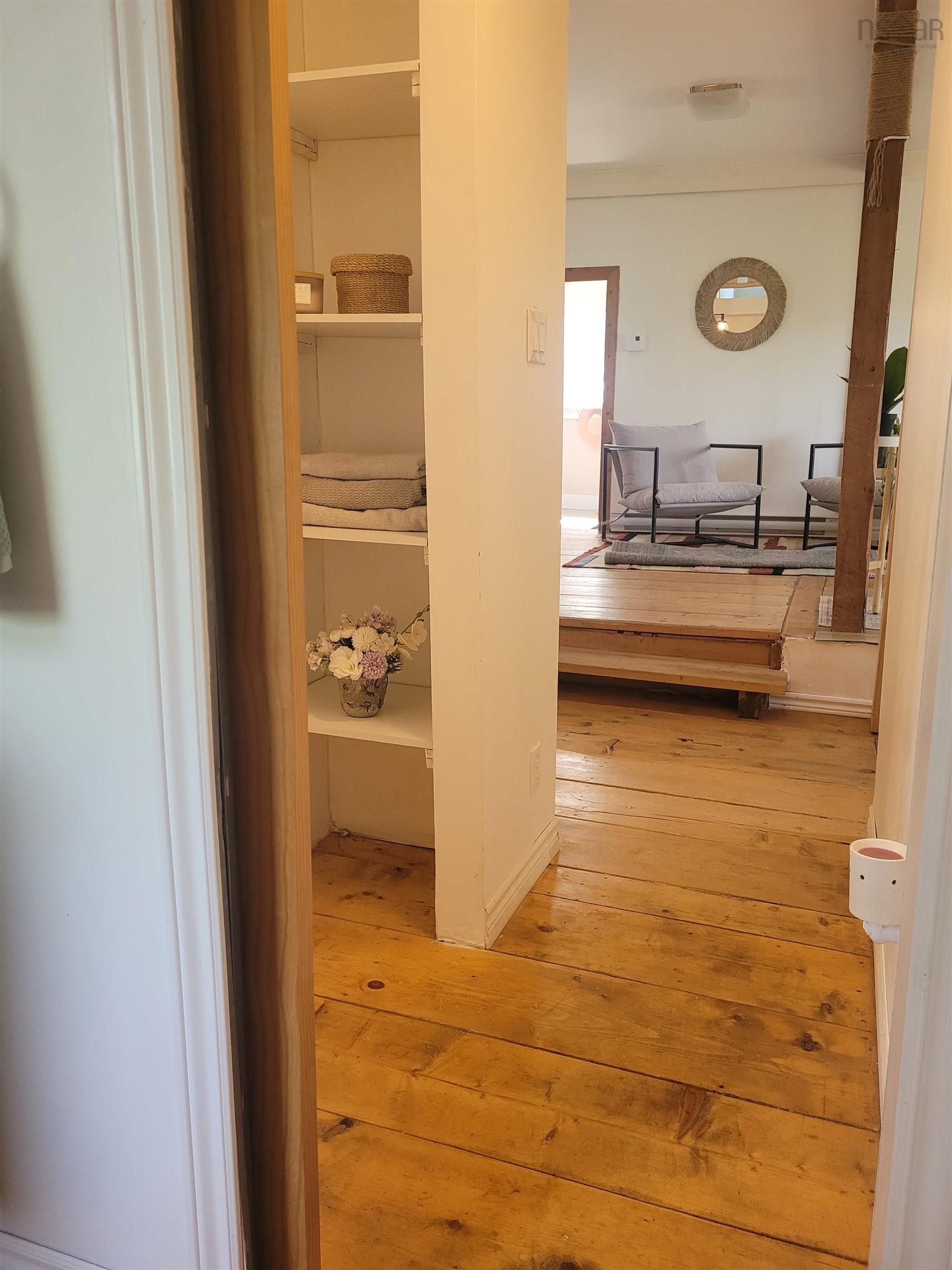View image 12