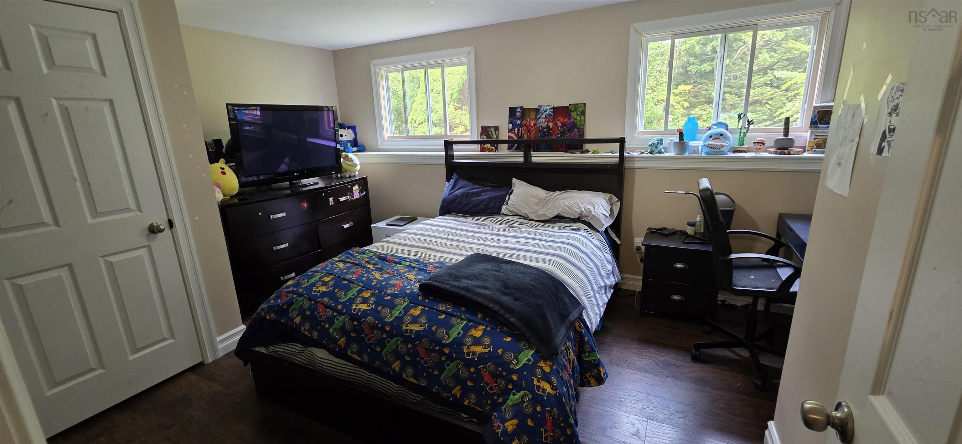 Thumbnail image for 49 FLAT LAKE Drive MLS<sup>®</sup> 202519684