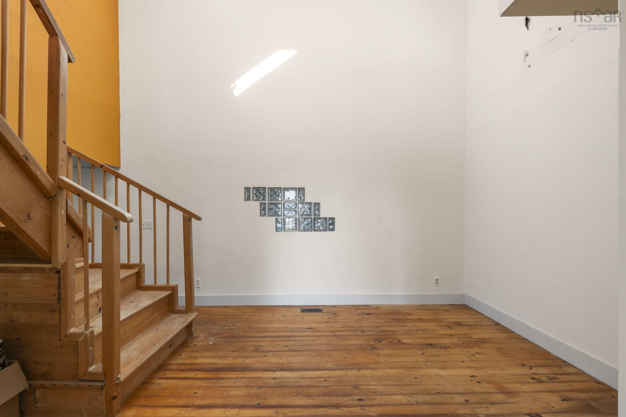 Thumbnail image for 12 South Point Road MLS<sup>®</sup> 202520084