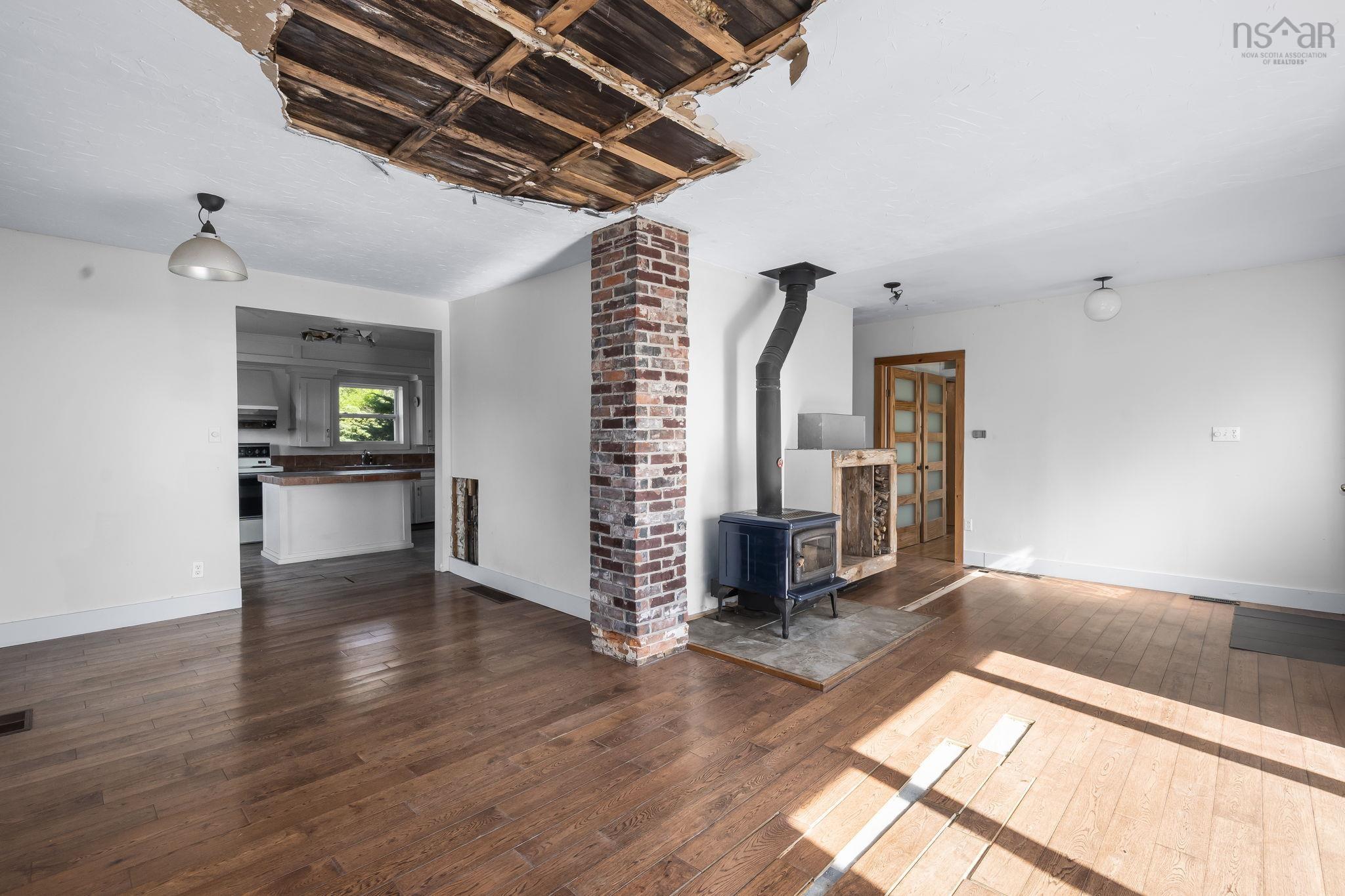 View image 15