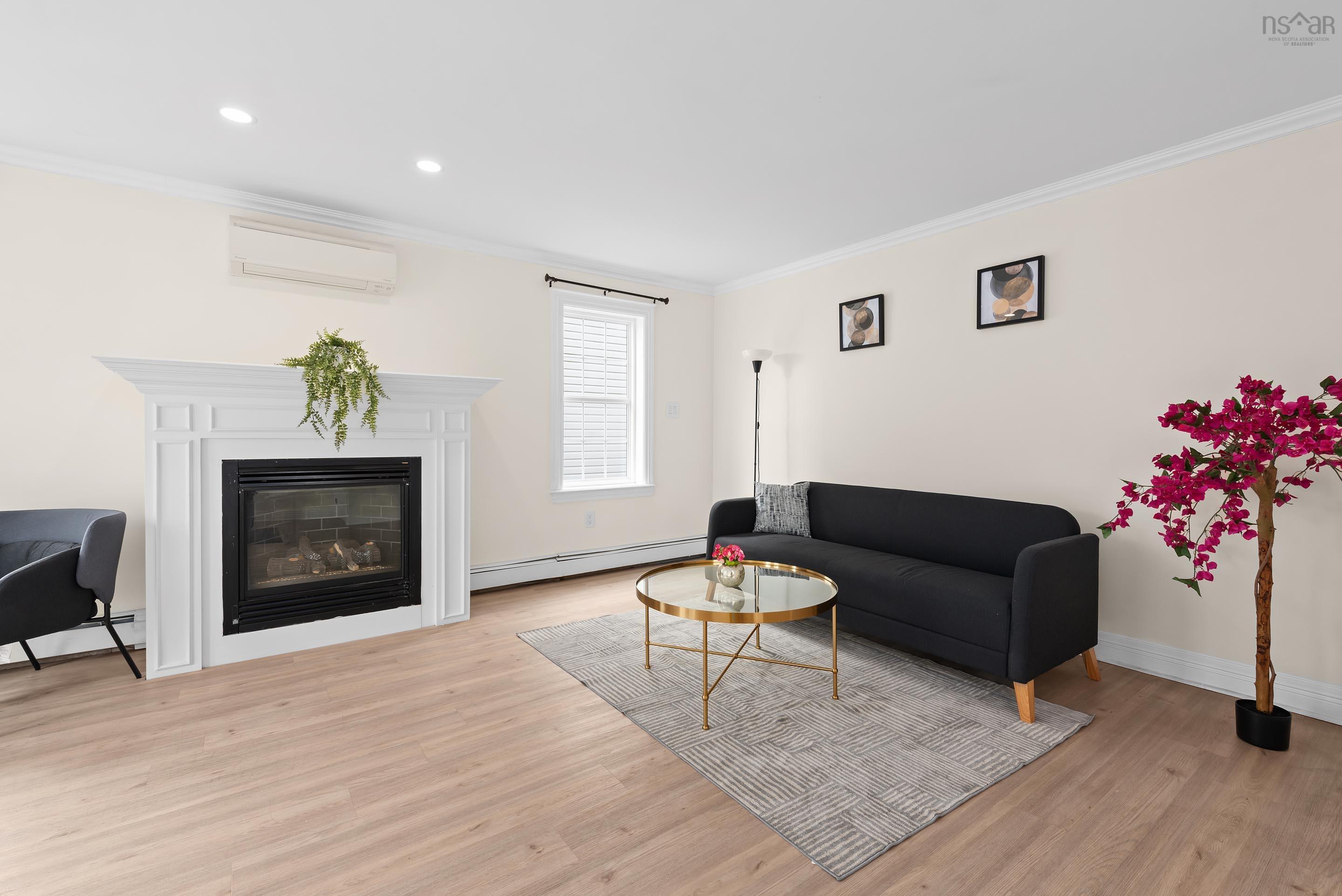 Thumbnail image for 30 Red Fern Terrace MLS<sup>®</sup> 202520123