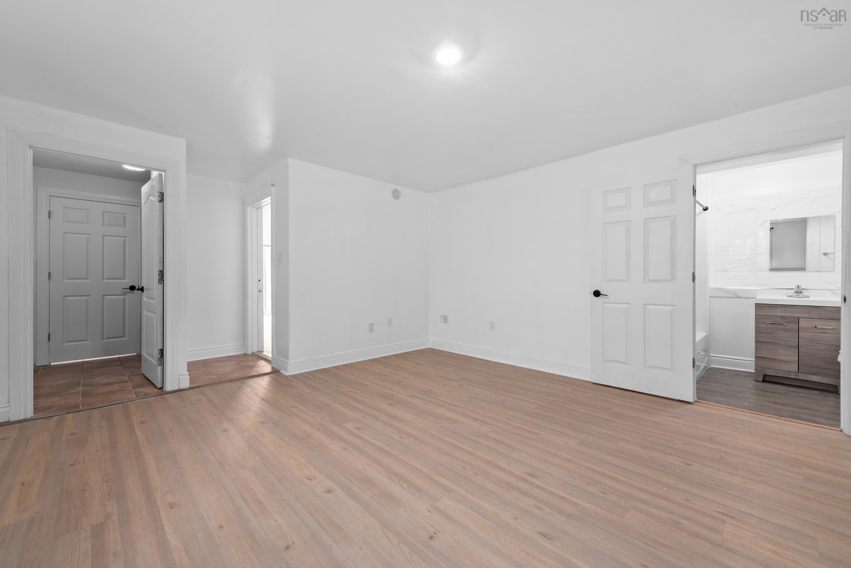 View image 19