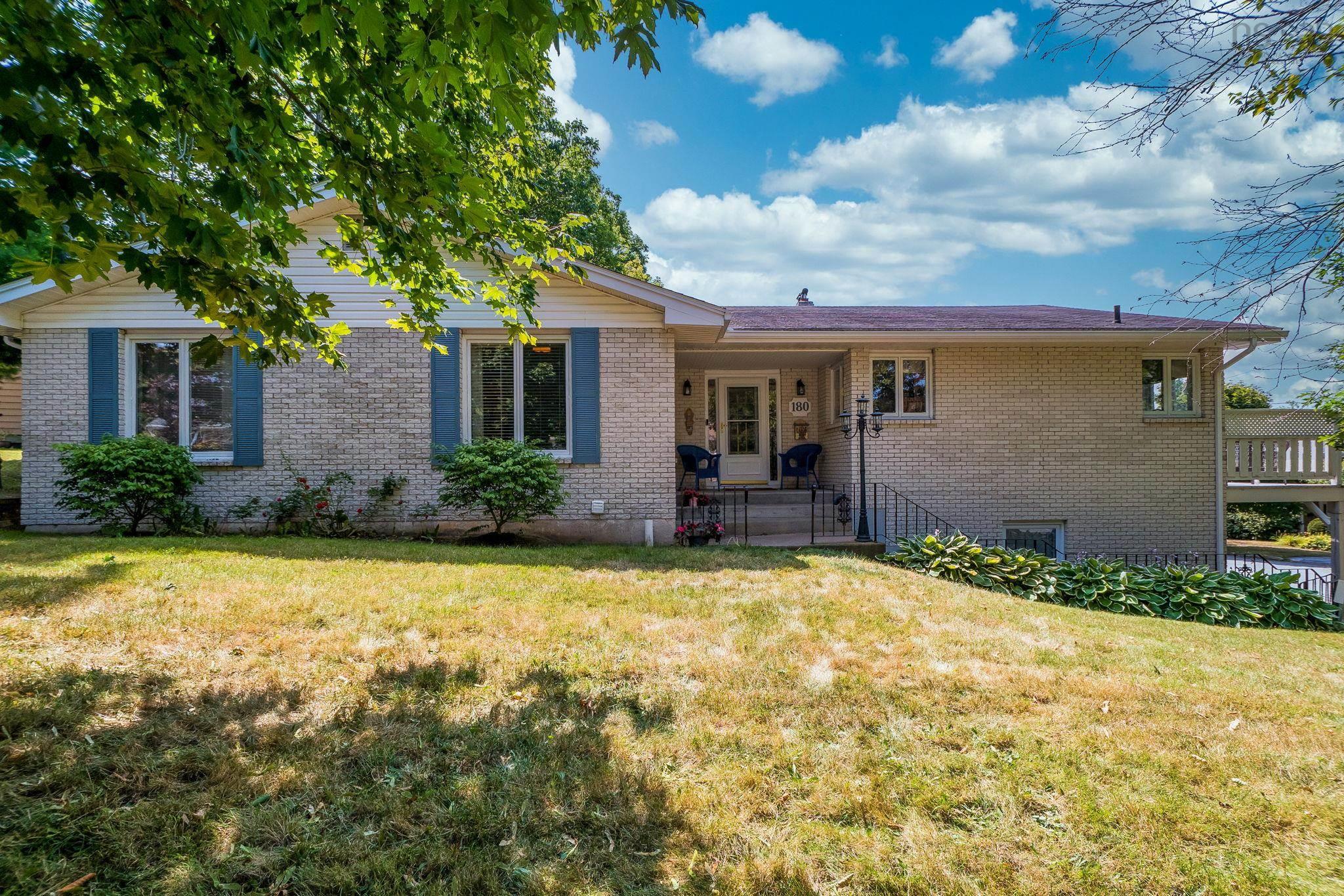 View image 11