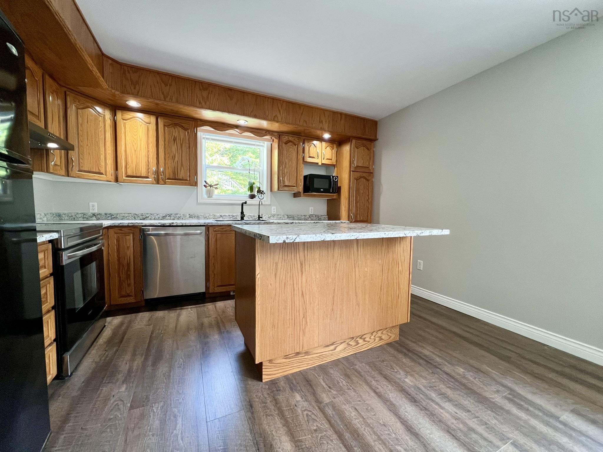Thumbnail image for 84 Westwind Ridge MLS<sup>®</sup> 202520187