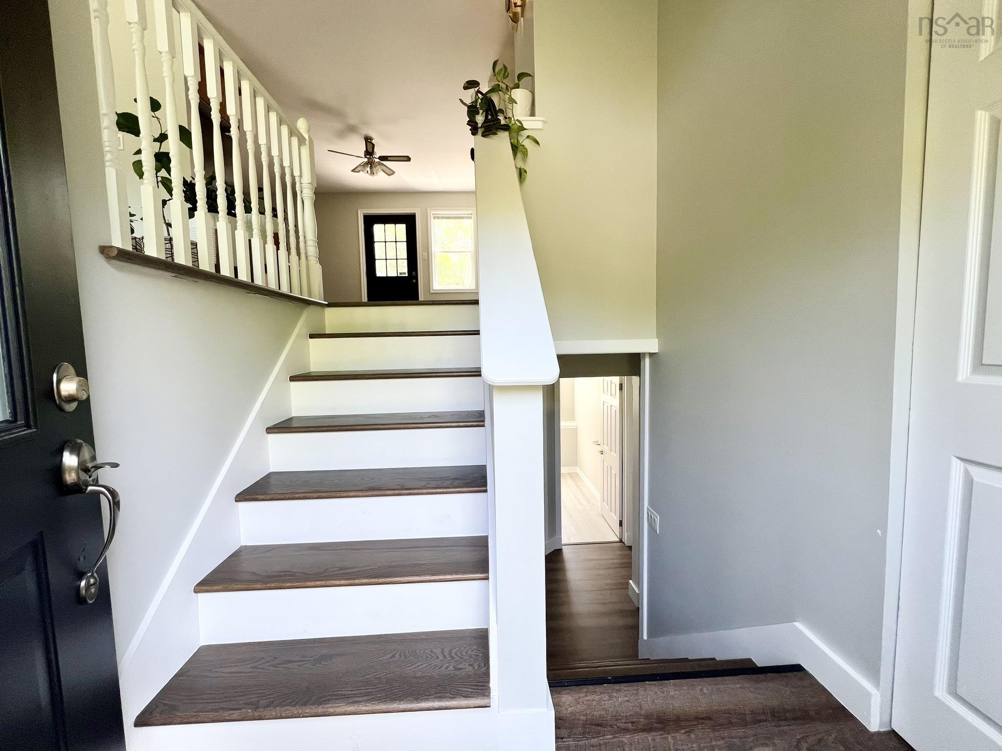 View image 12