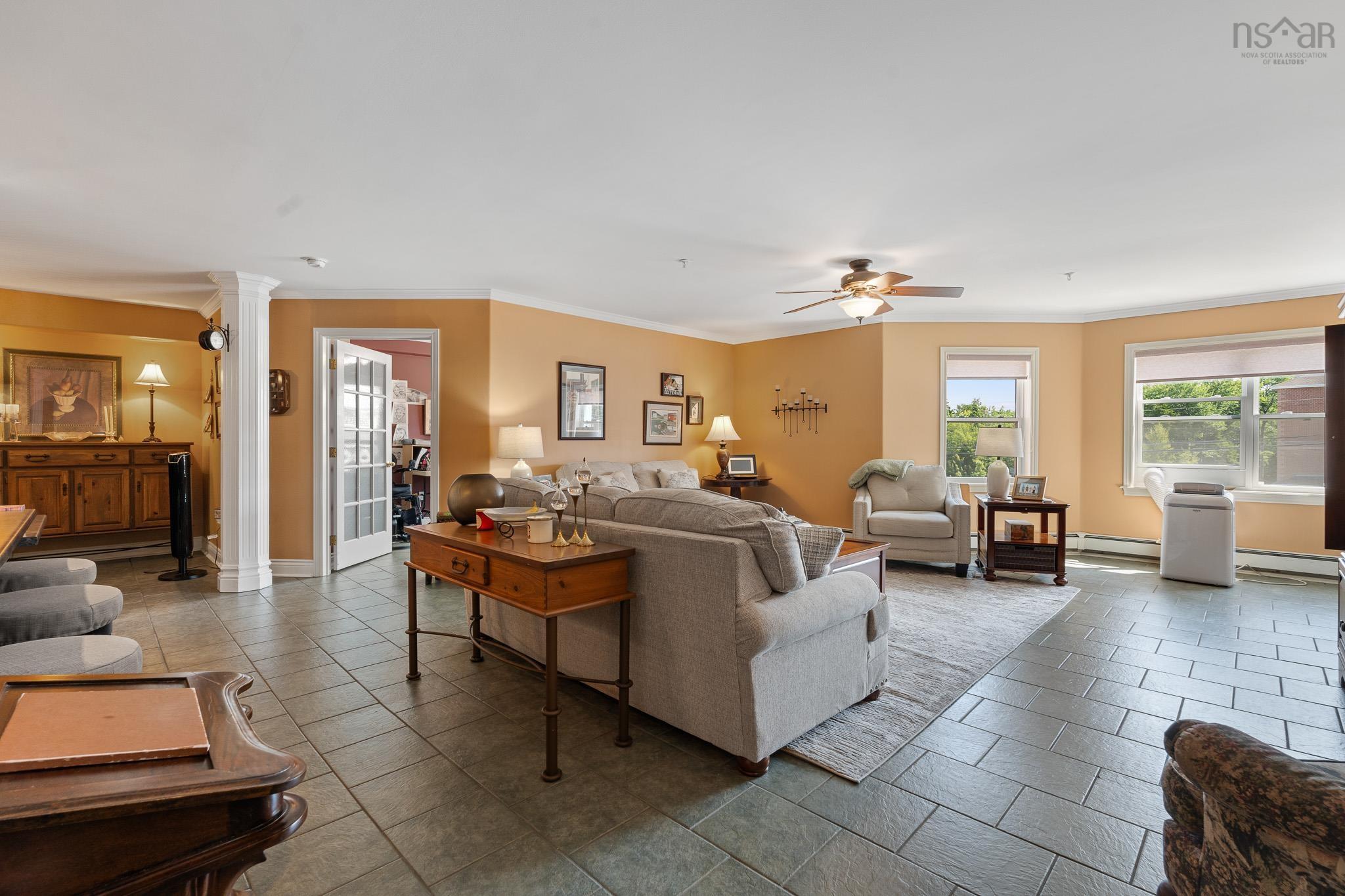 Thumbnail image for 214 512 Parkland Drive MLS<sup>®</sup> 202520237