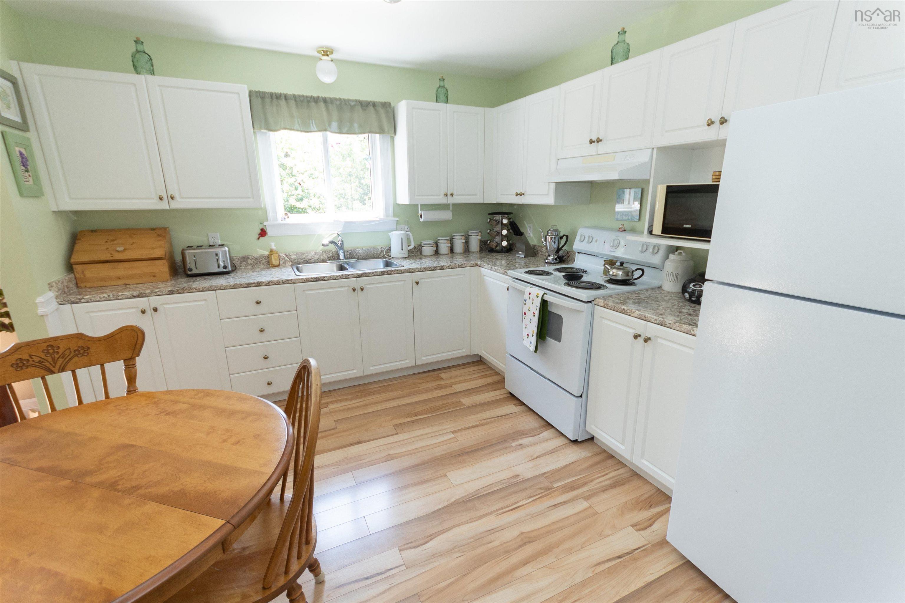View image 6