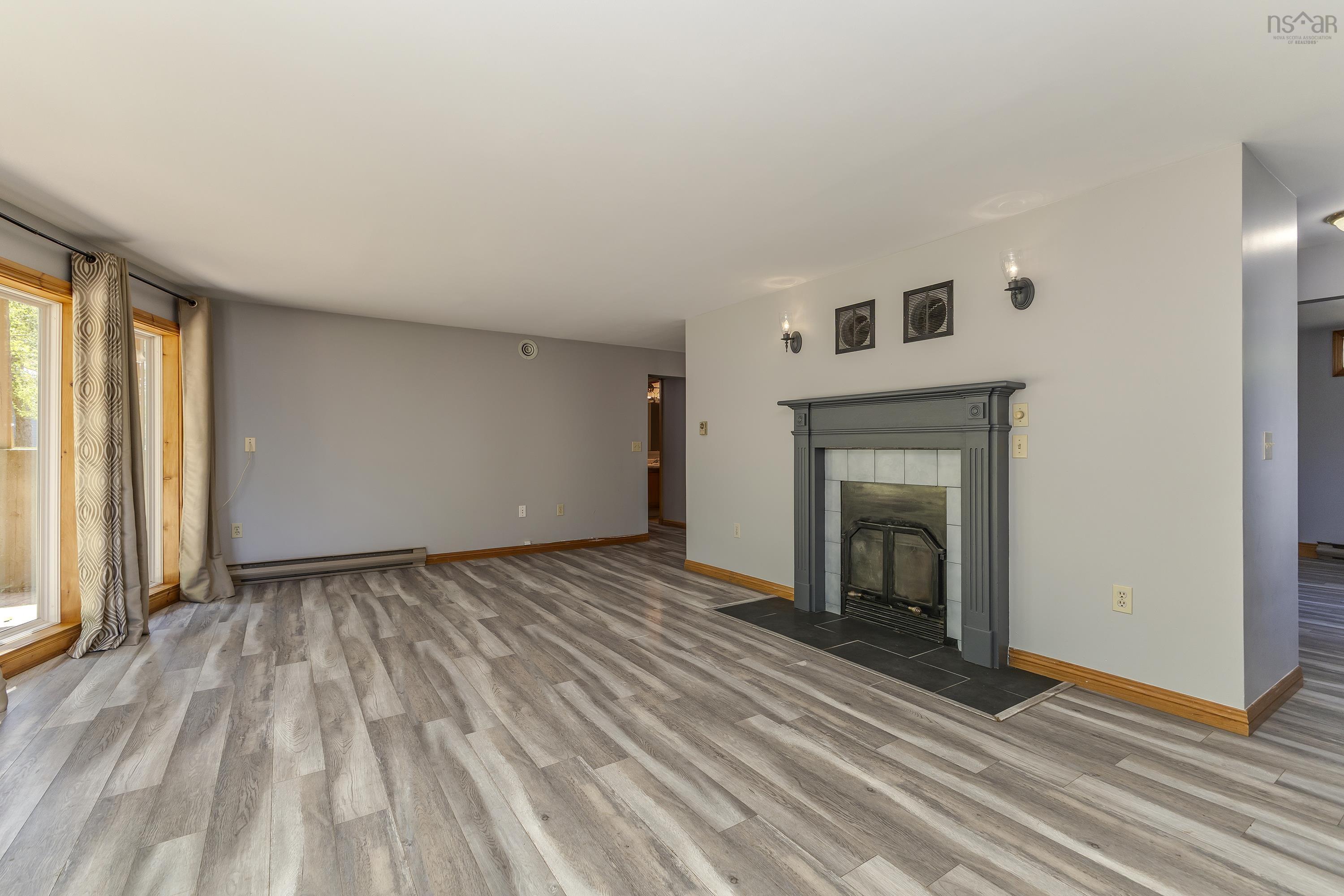 View image 25