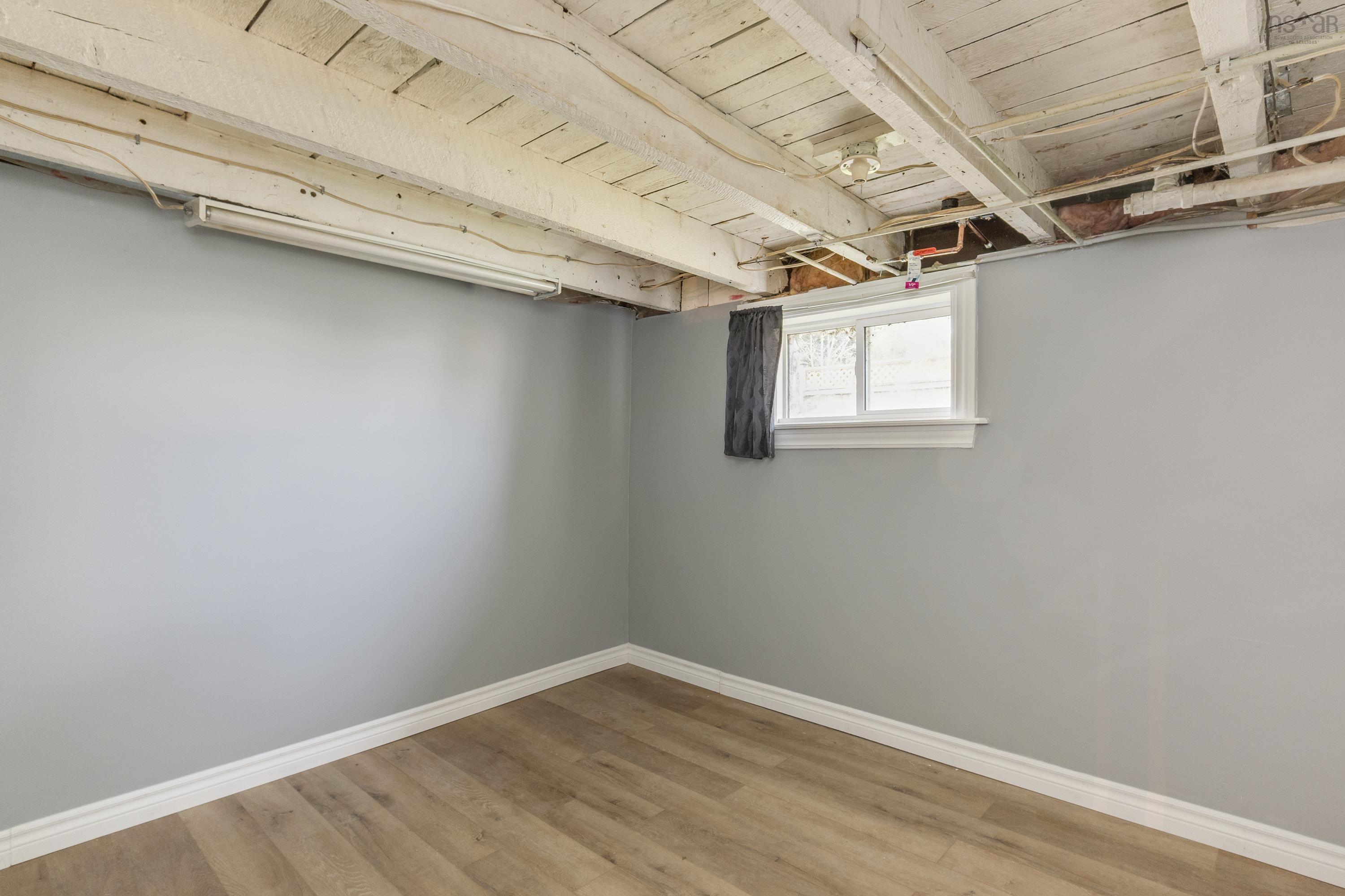 View image 8