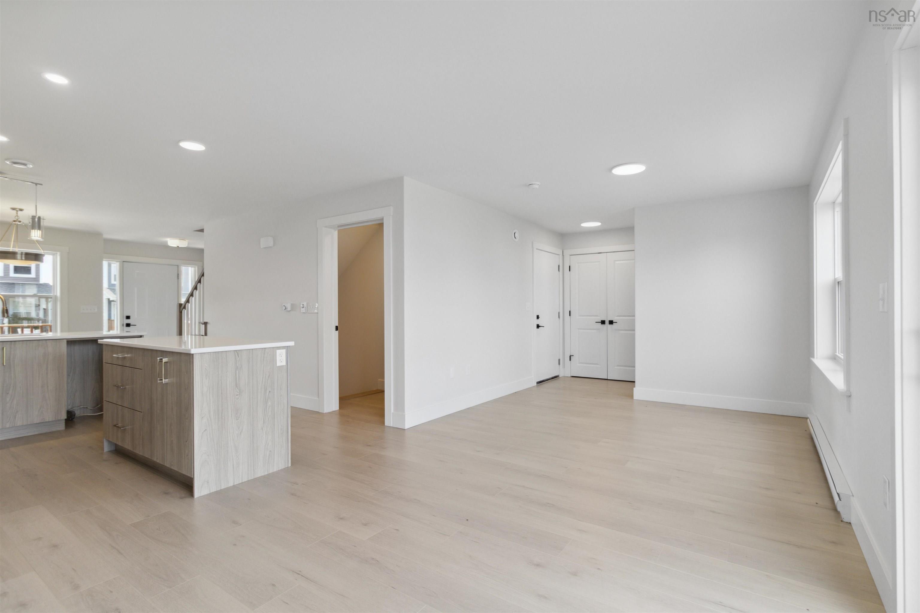 View image 12