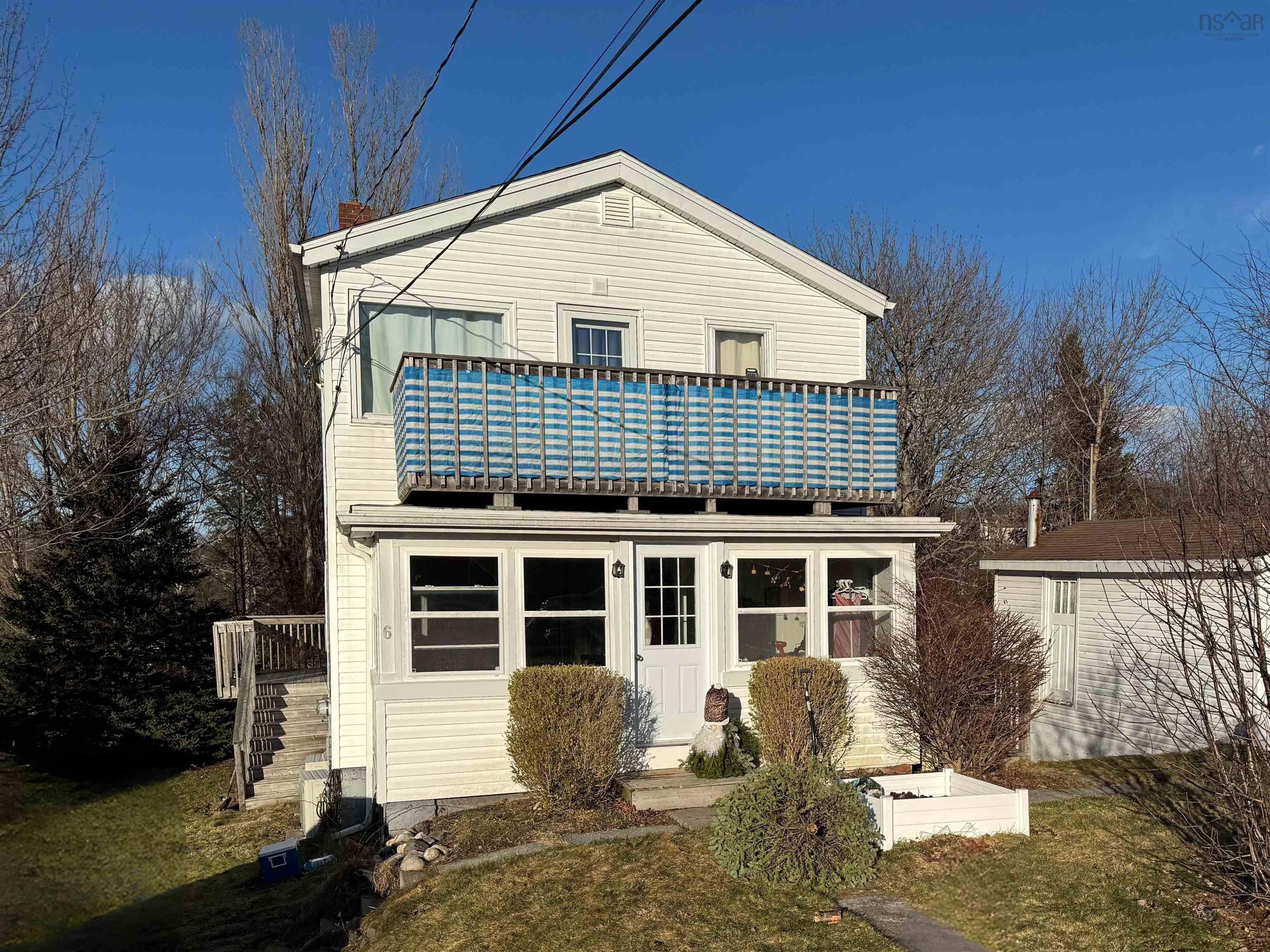 Thumbnail image for 6 Cedar Street MLS<sup>®</sup> 202520418