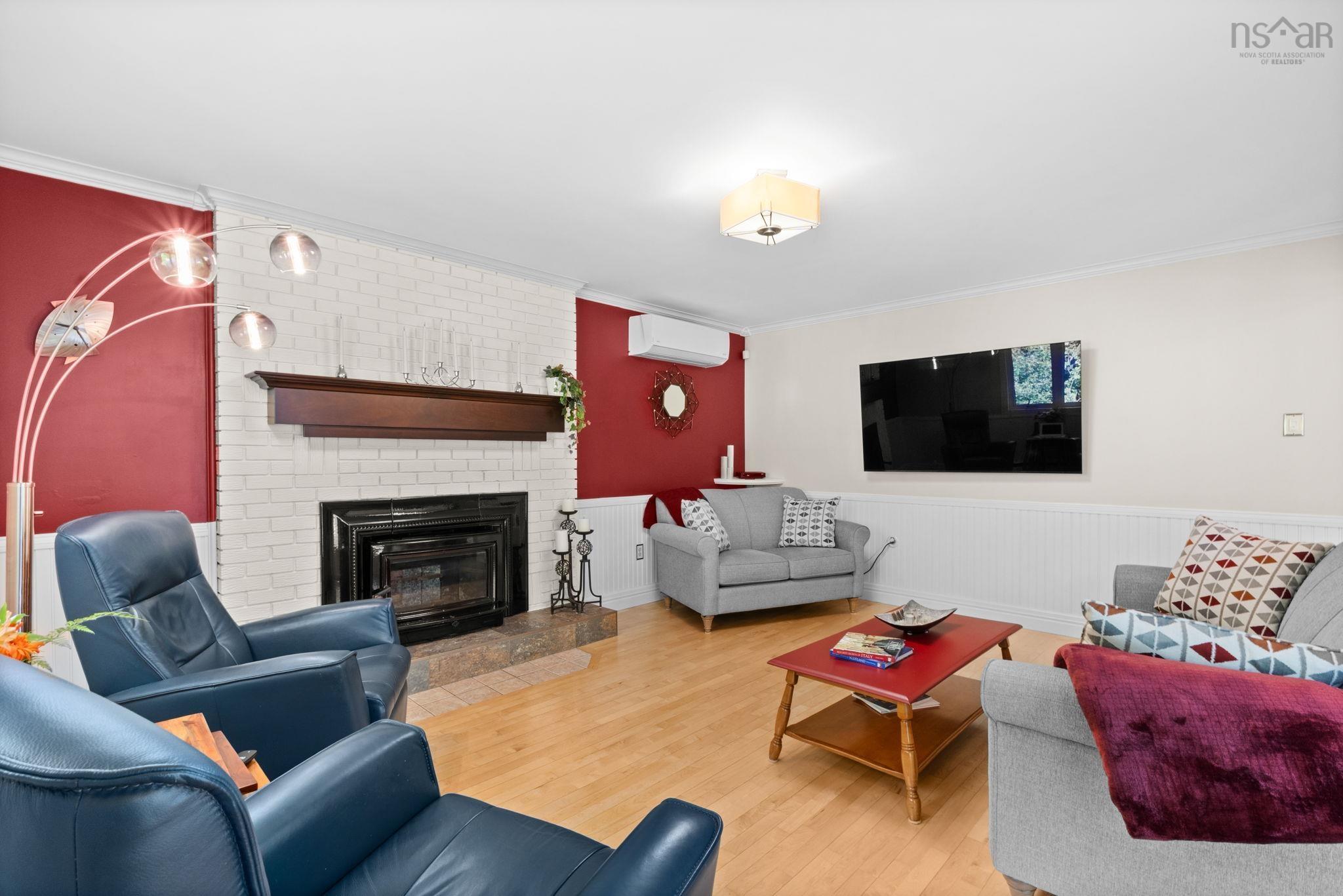 View image 9