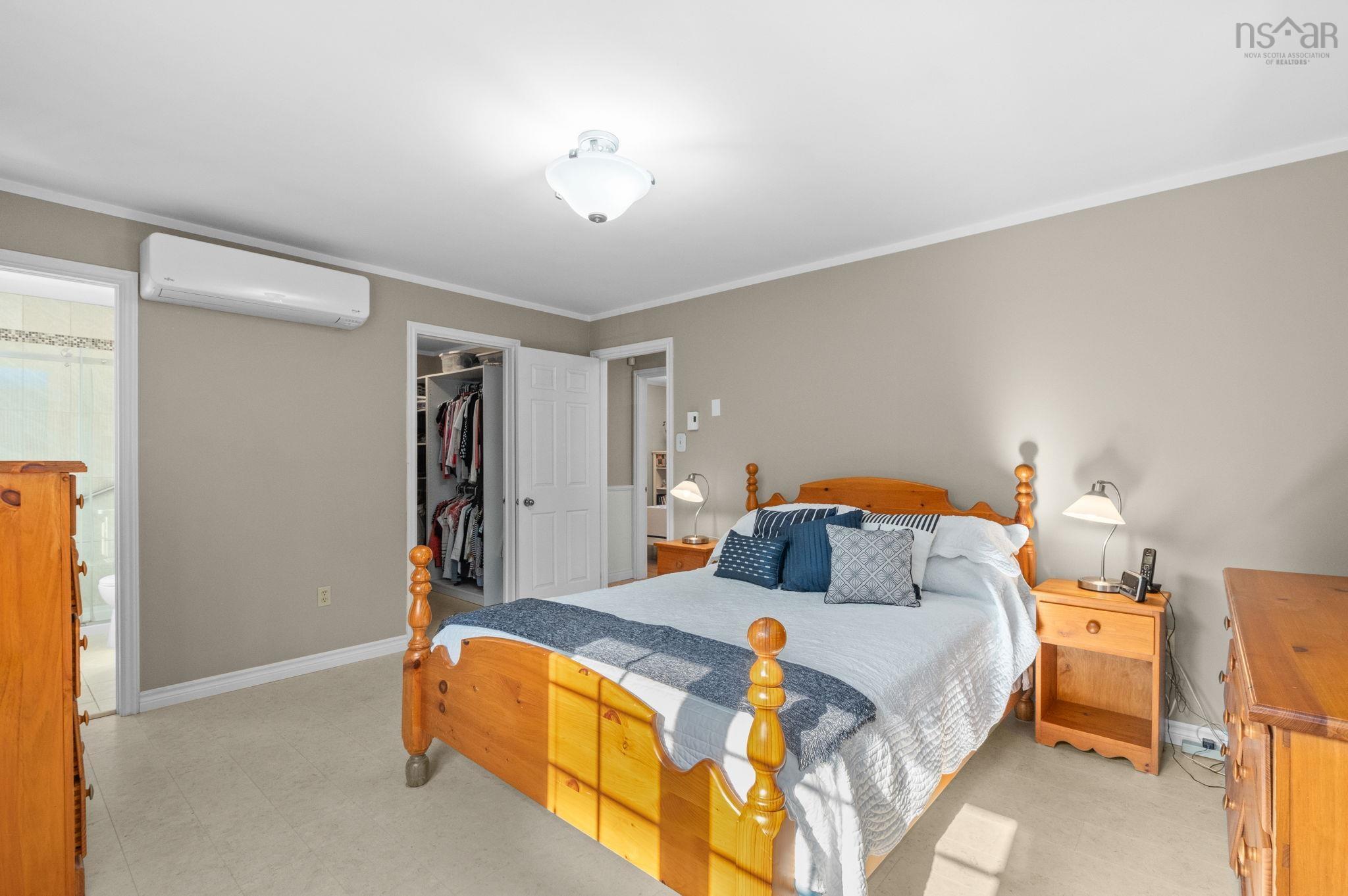 View image 18
