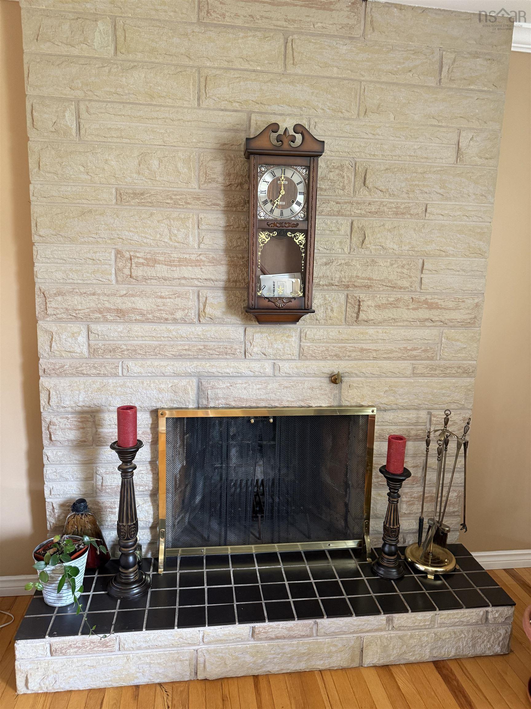 View image 8