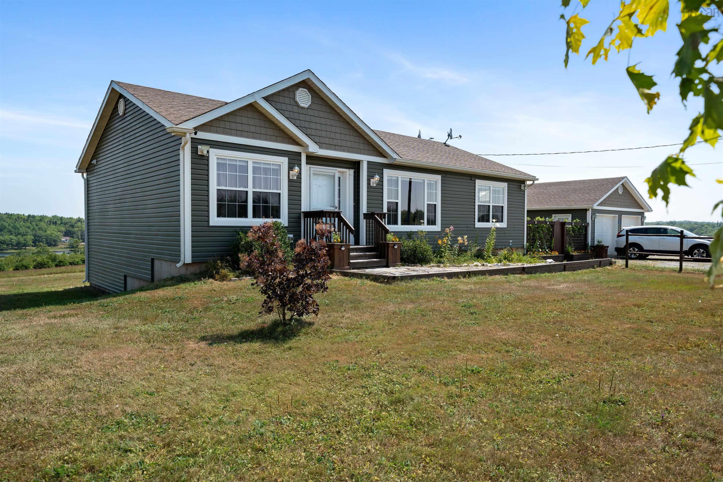 View image 11