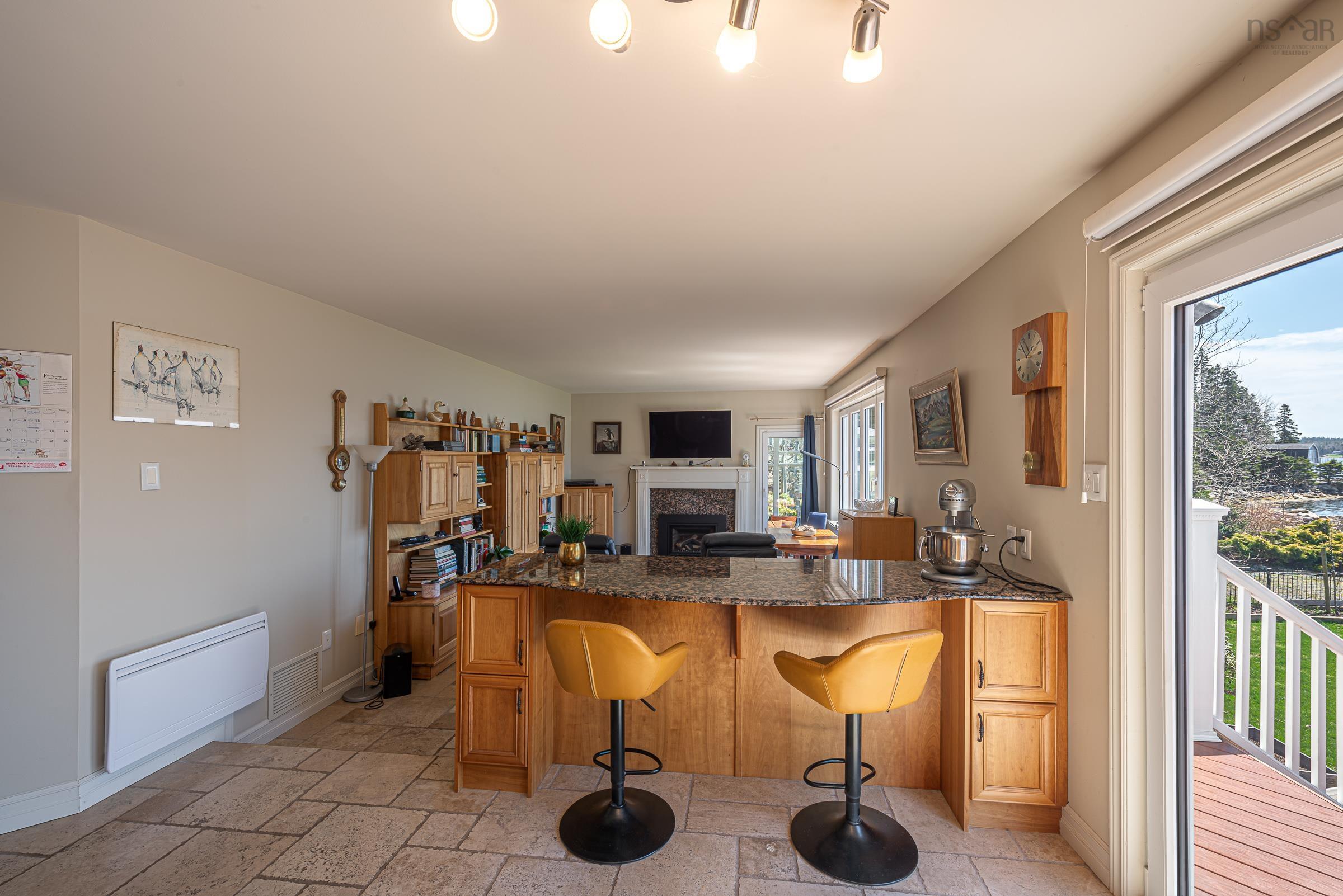 Thumbnail image for 129 Masons Point Road MLS<sup>®</sup> 202520704