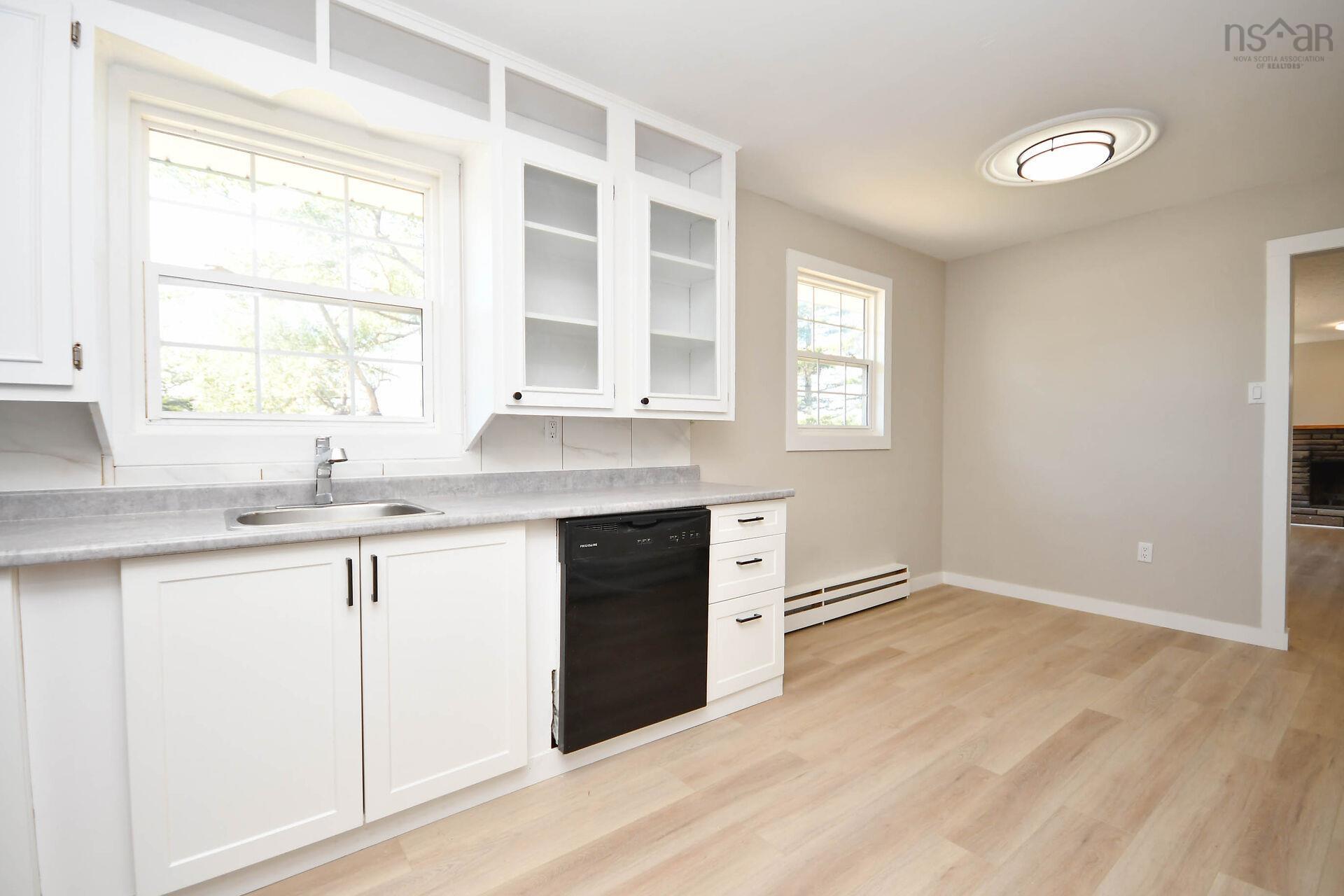Thumbnail image for 18 Bissett Road MLS<sup>®</sup> 202520908