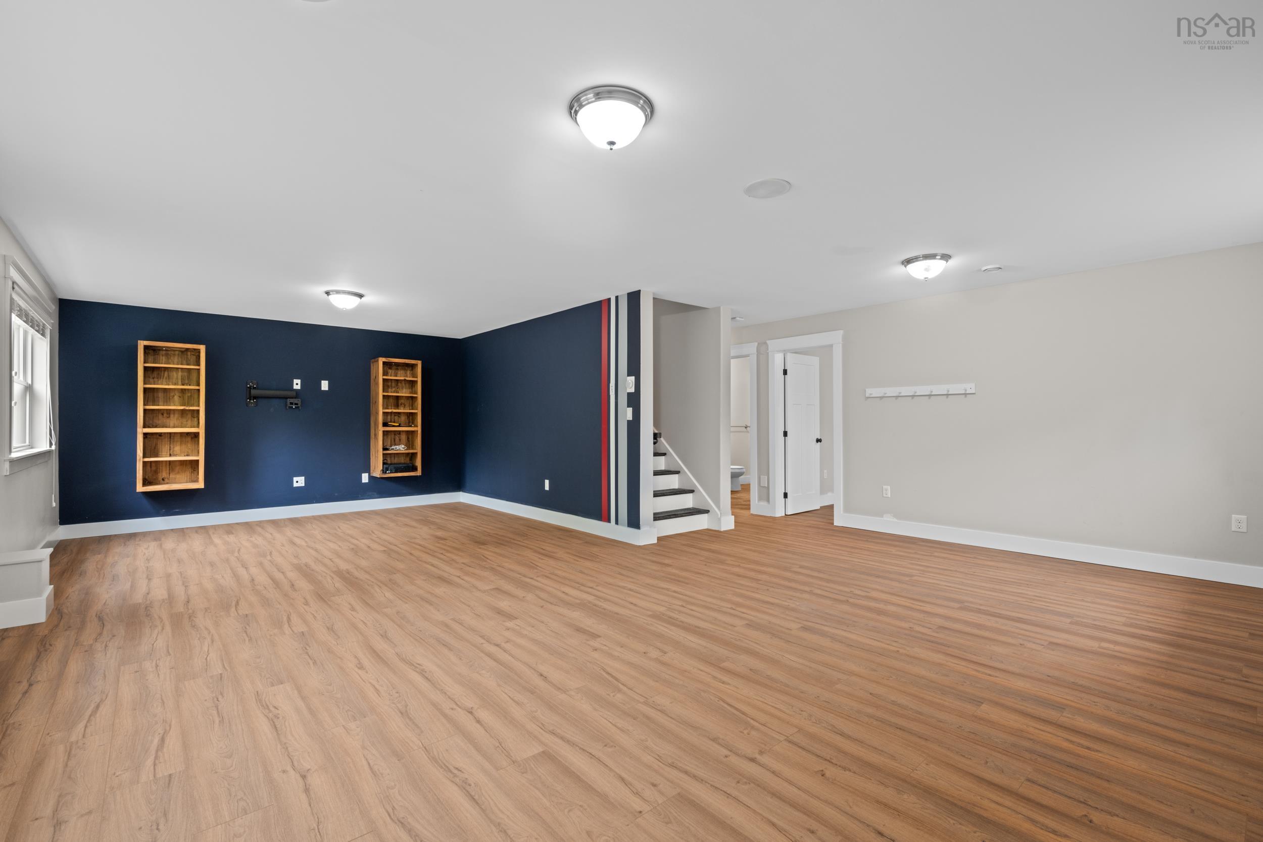 View image 18