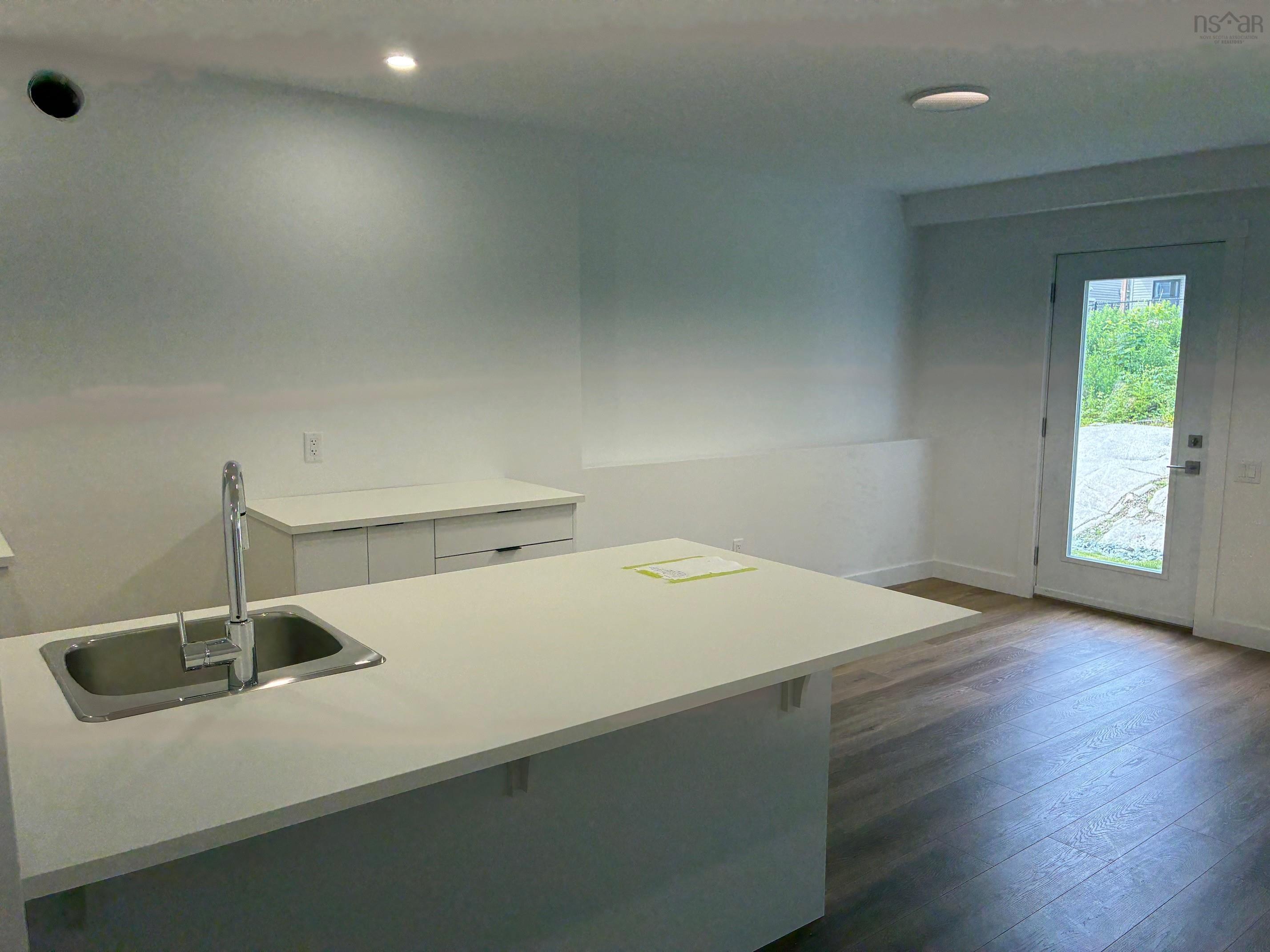View image 10