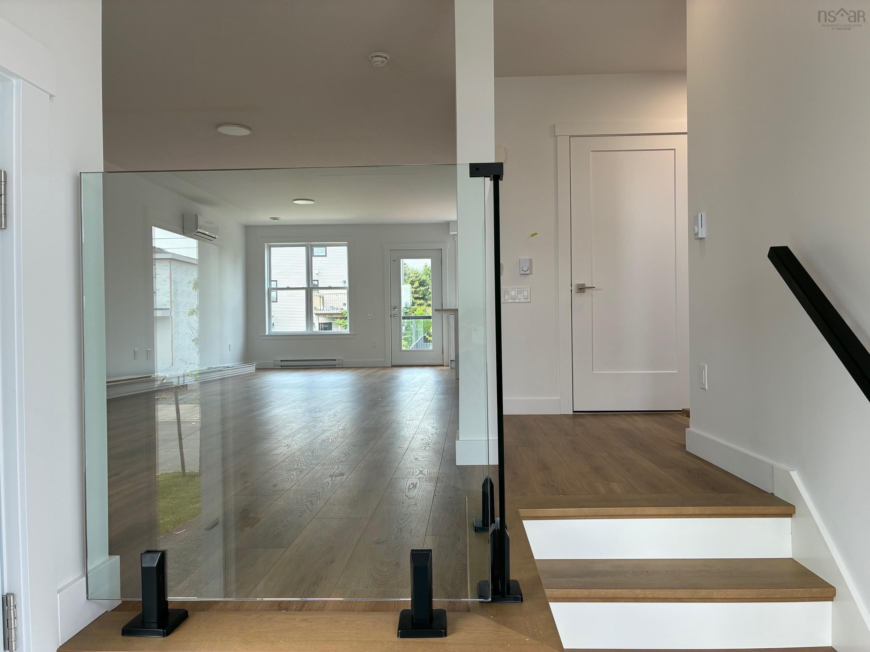 View image 12