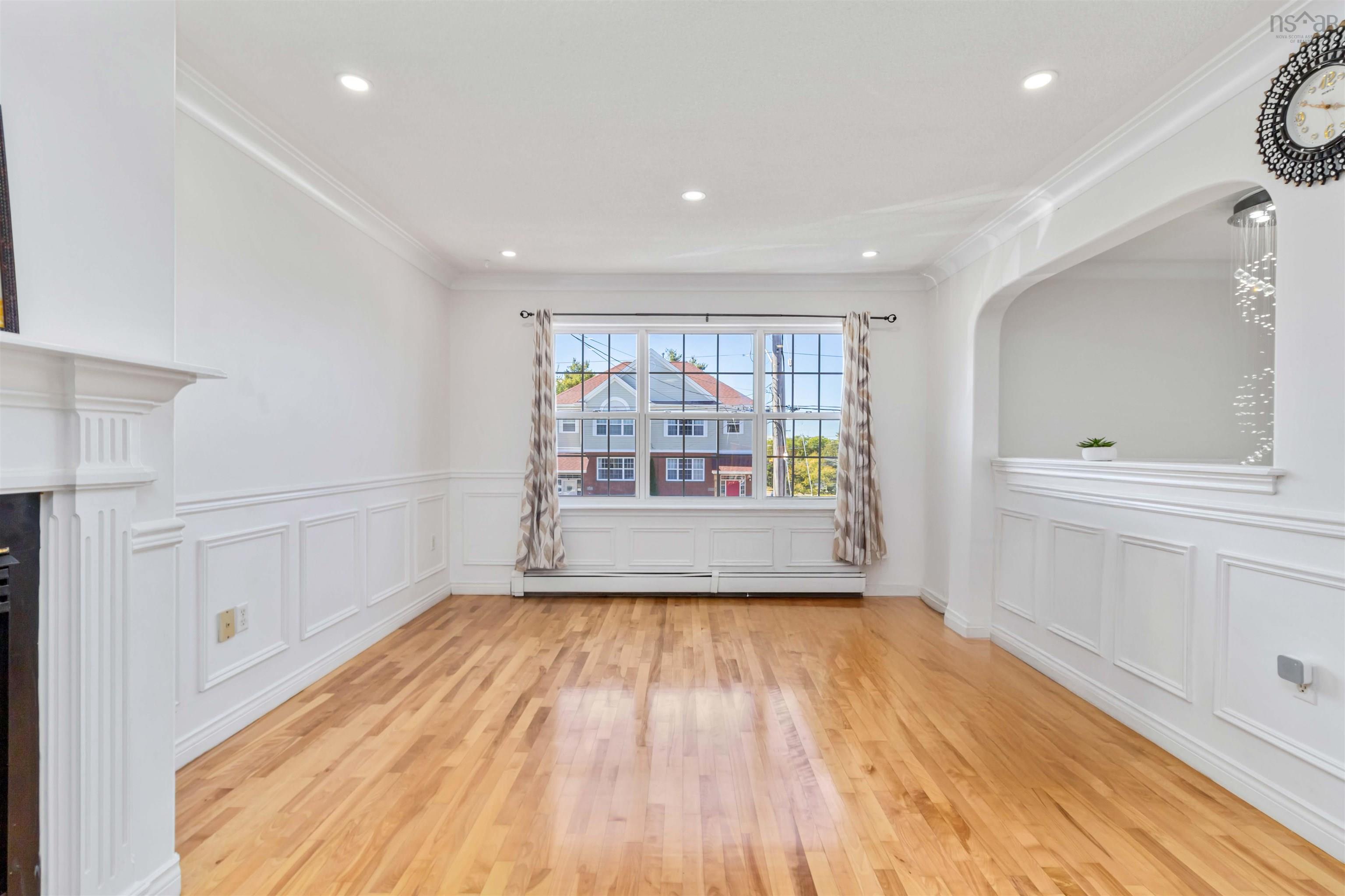 Thumbnail image for 2 Rosehurst Close MLS<sup>®</sup> 202520935