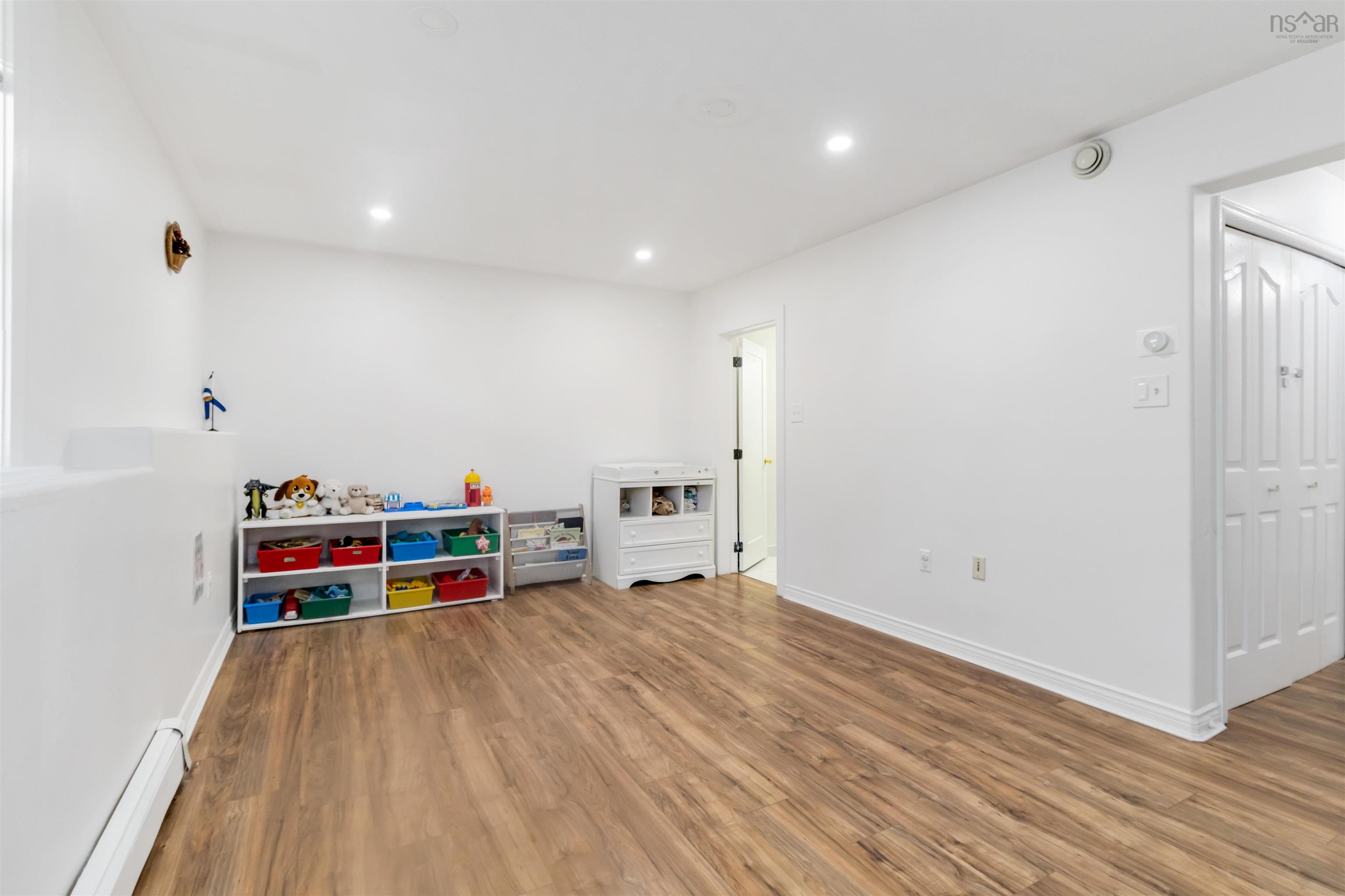 View image 31