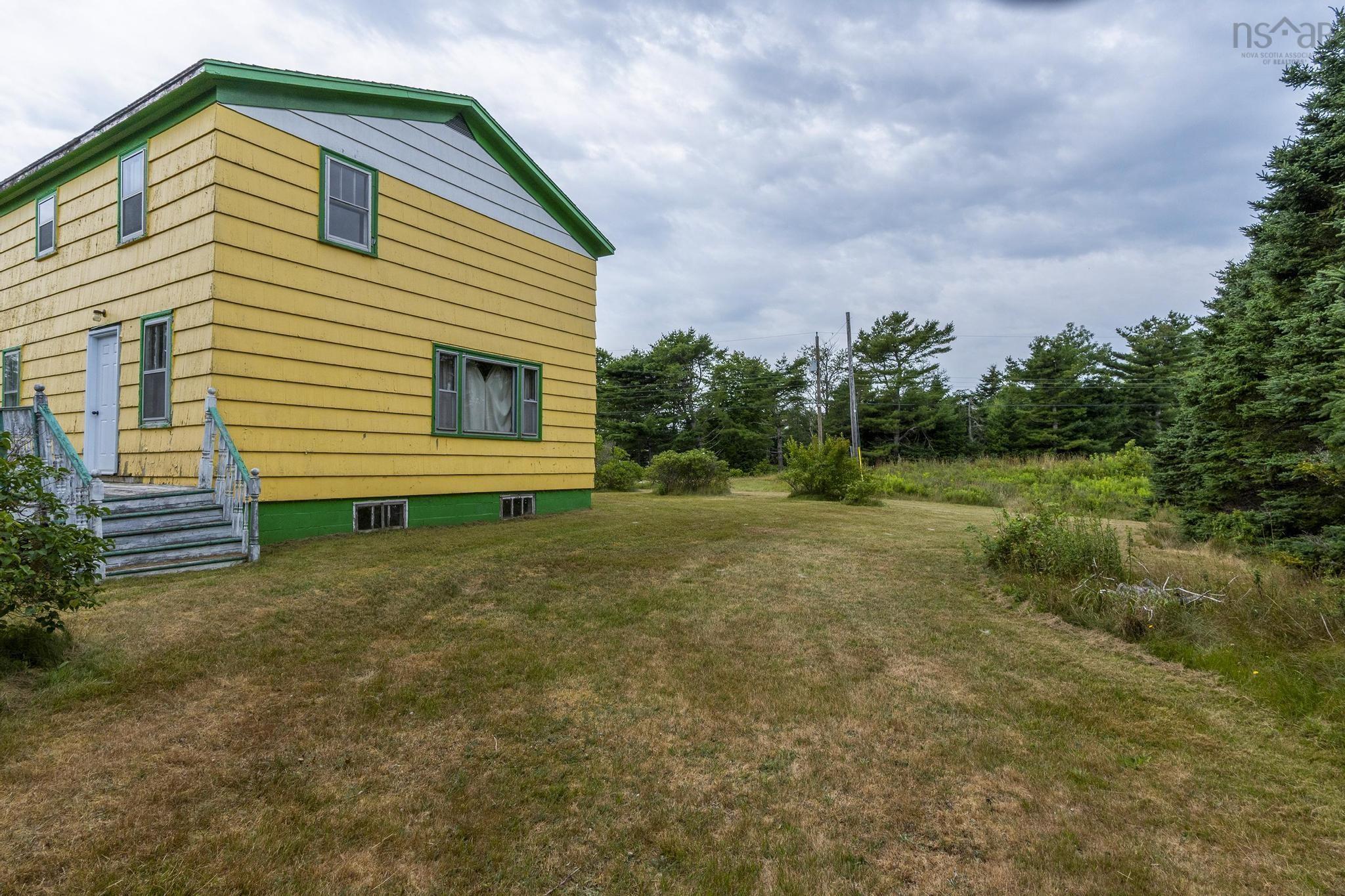 View image 12