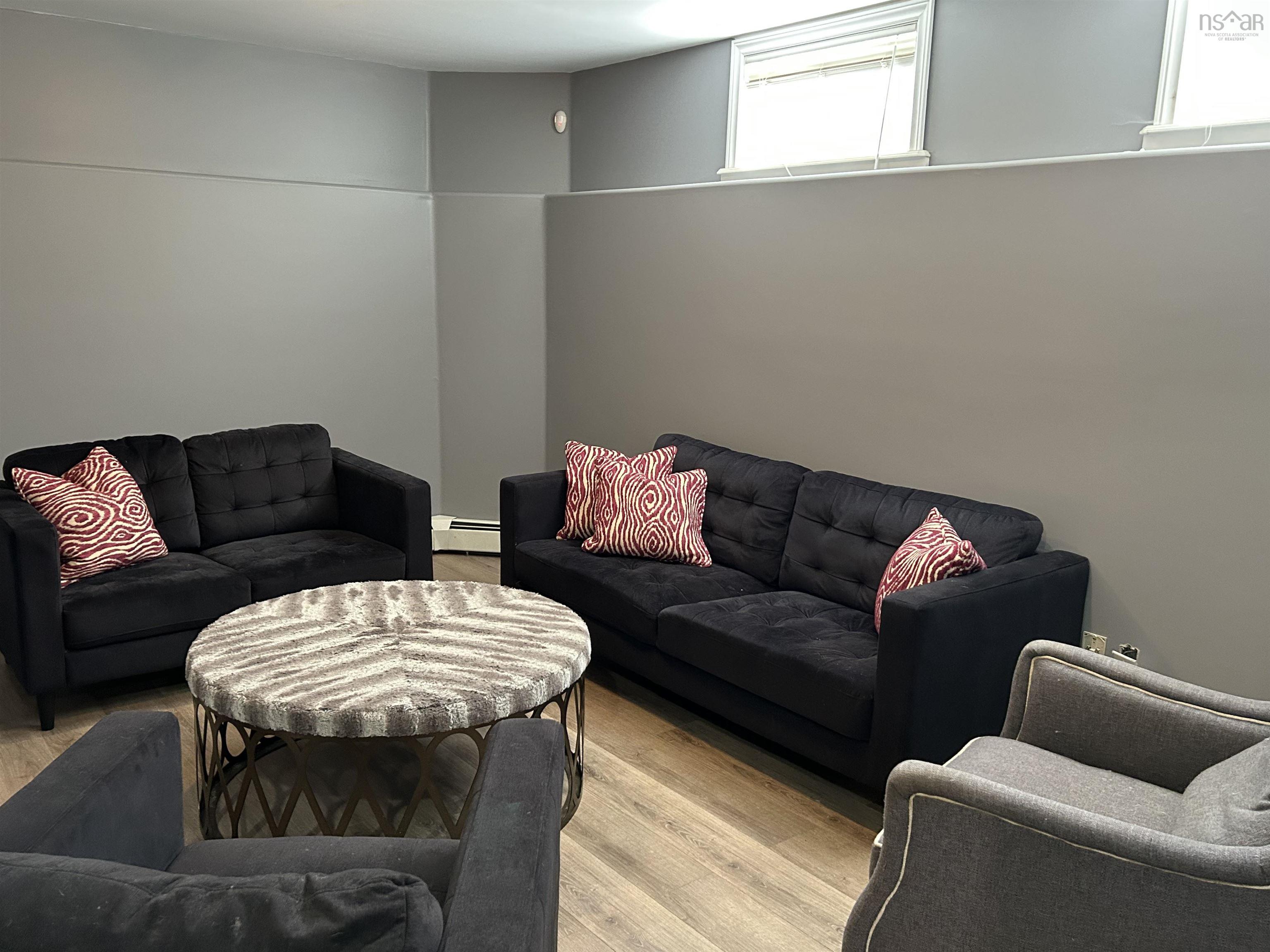 Thumbnail image for 12 Keyworth Lane MLS<sup>®</sup> 202520948