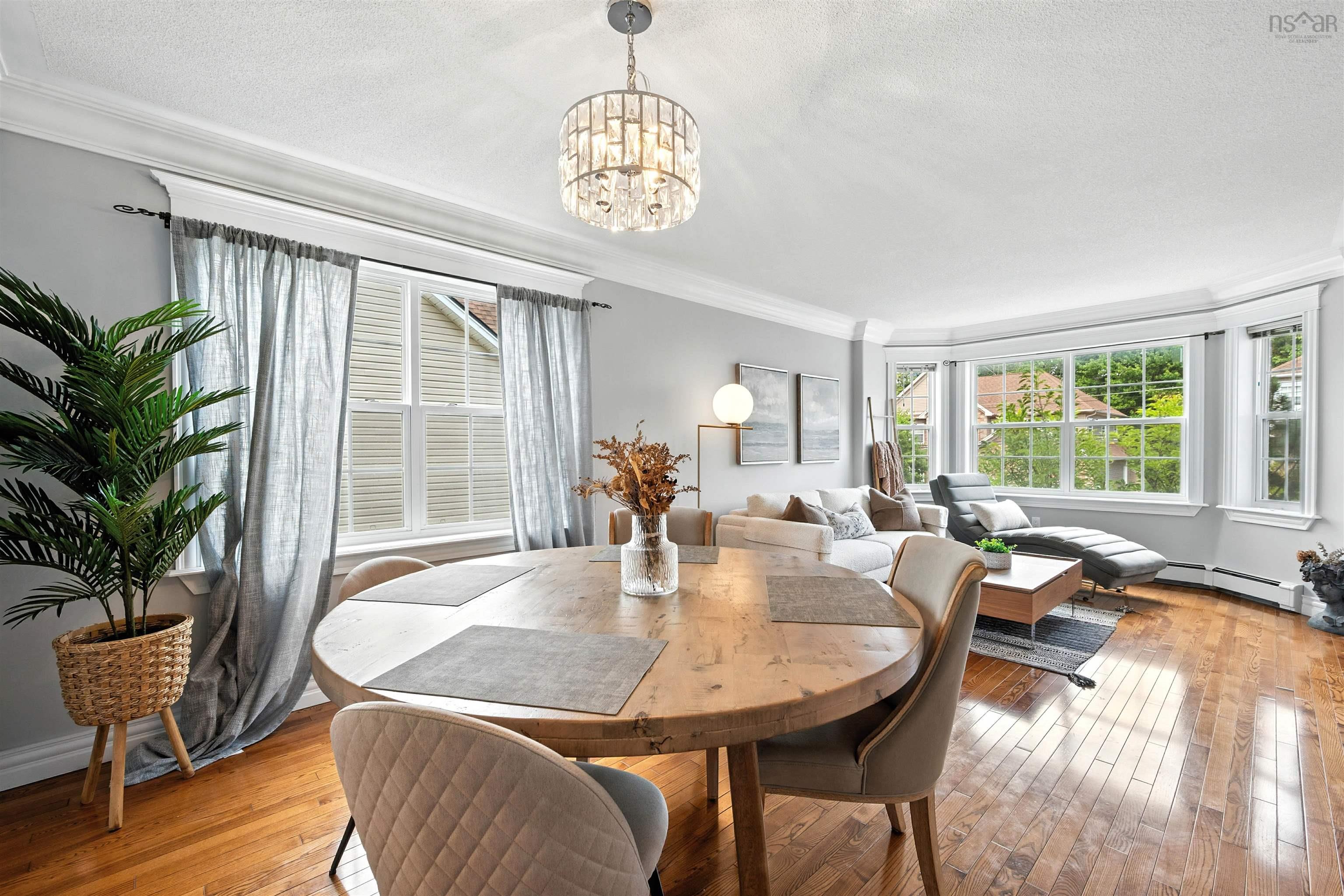 Thumbnail image for 98 Castlepark Grove MLS<sup>®</sup> 202520949