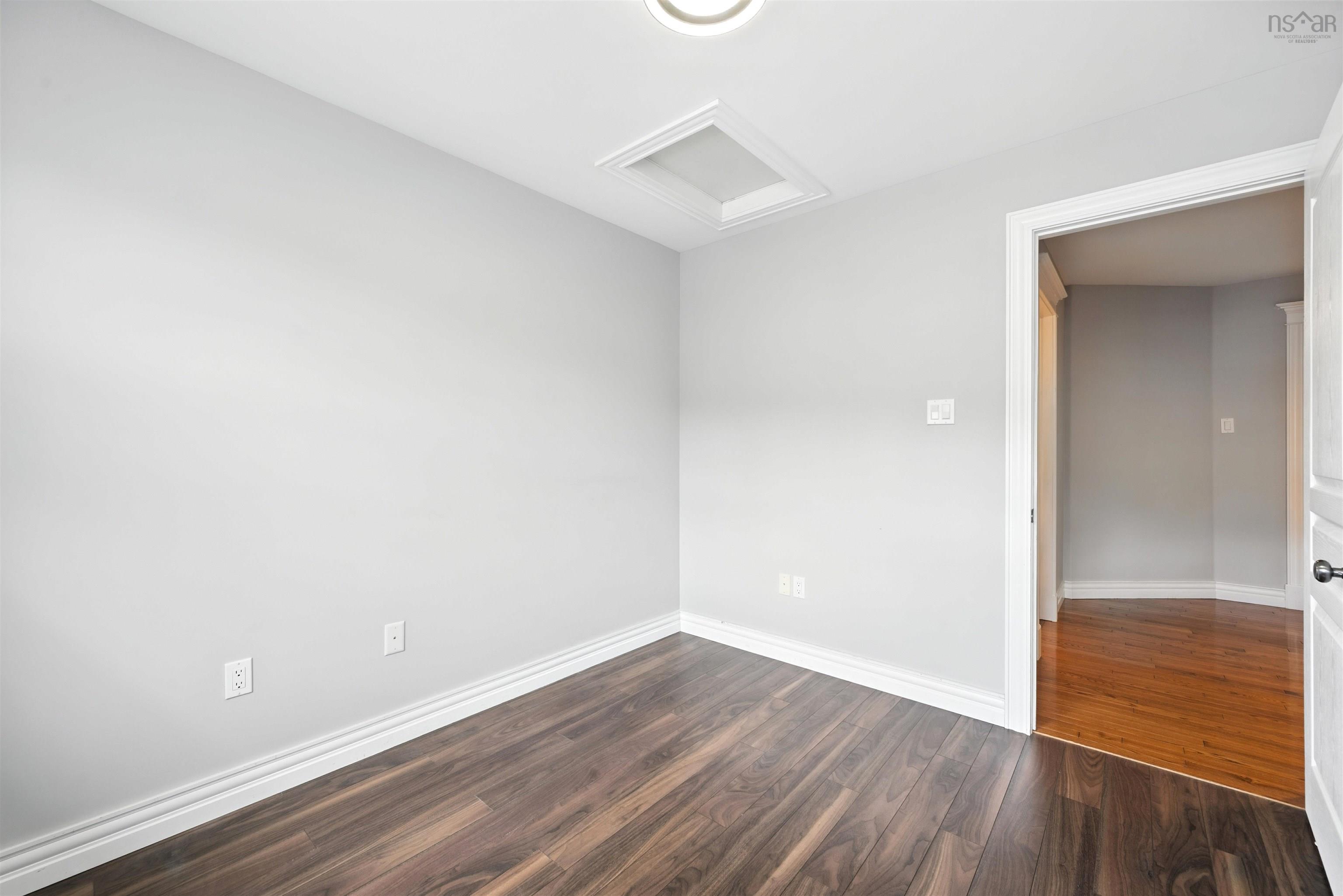 View image 10