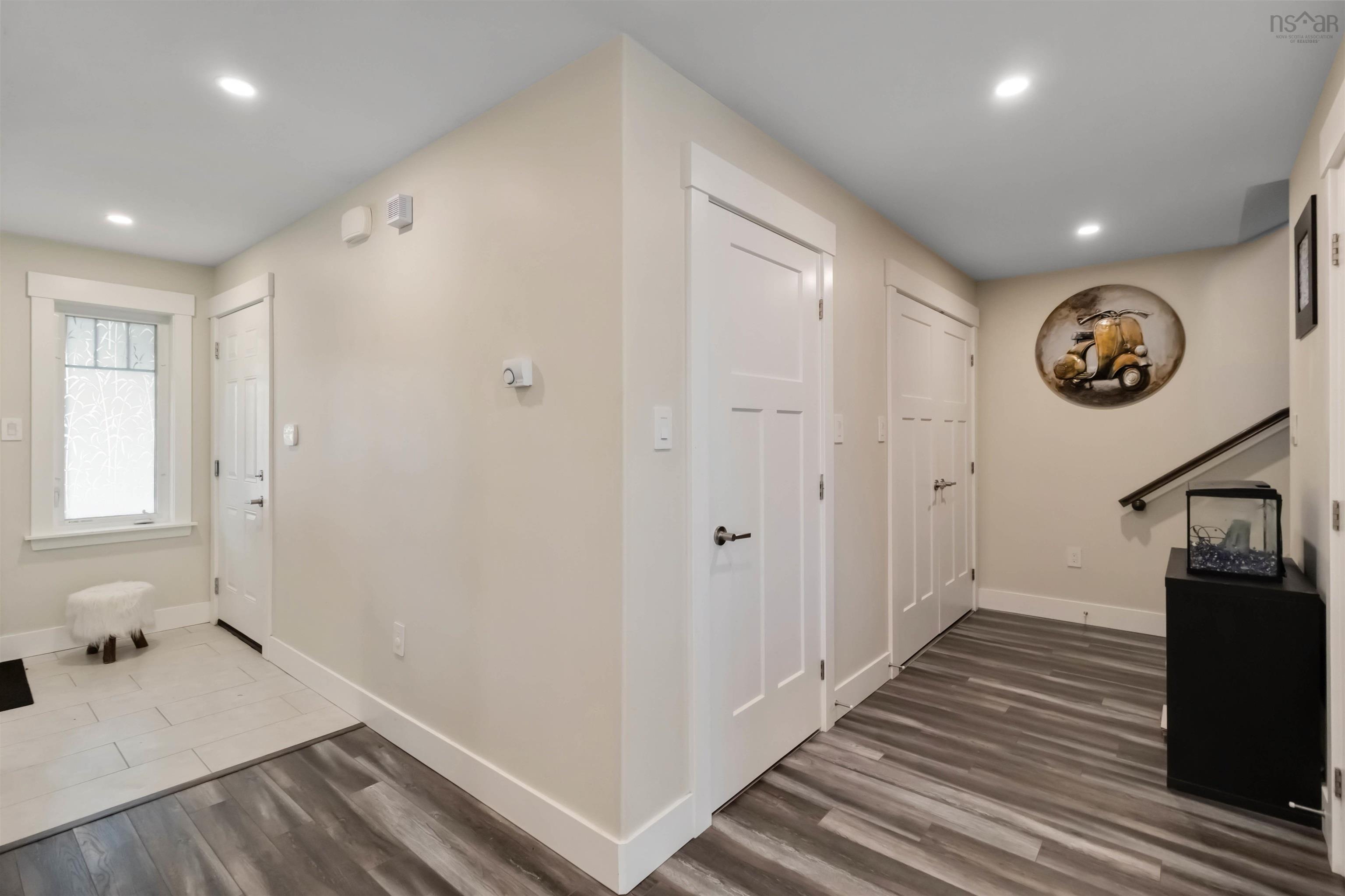 View image 12