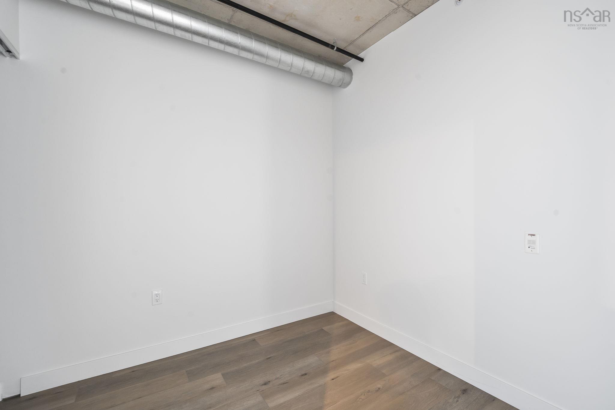 View image 12