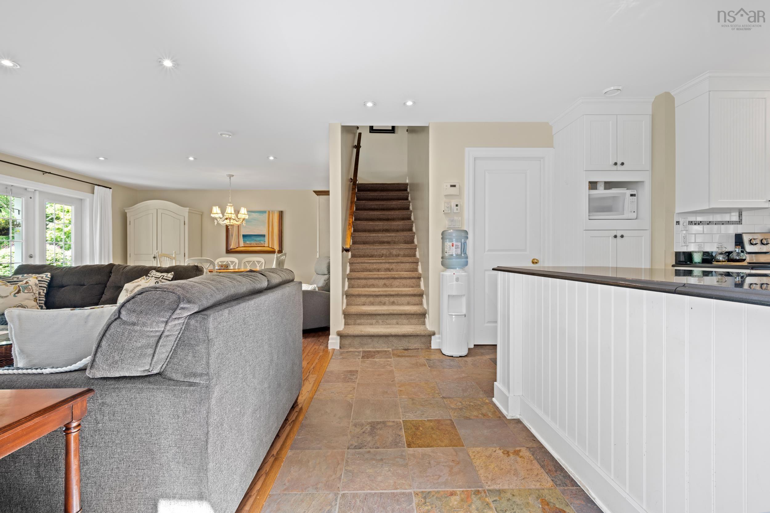 View image 10