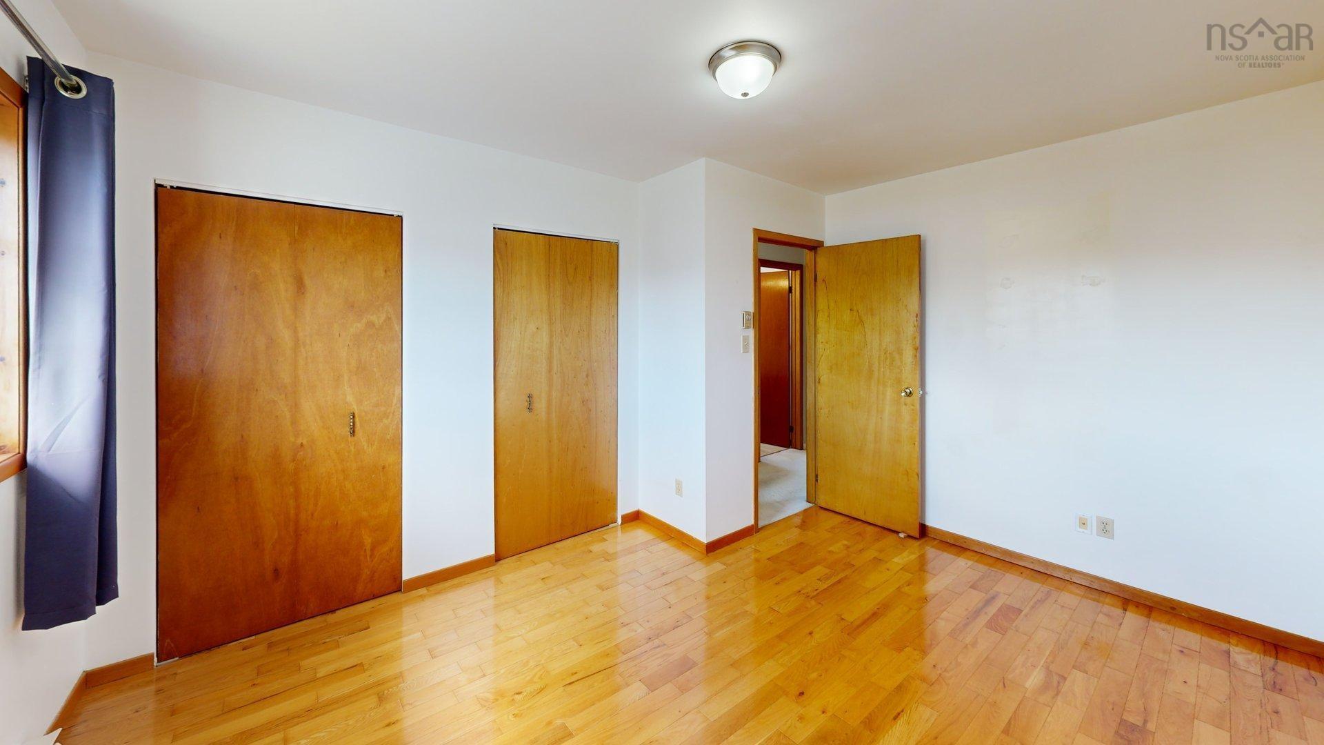 View image 8