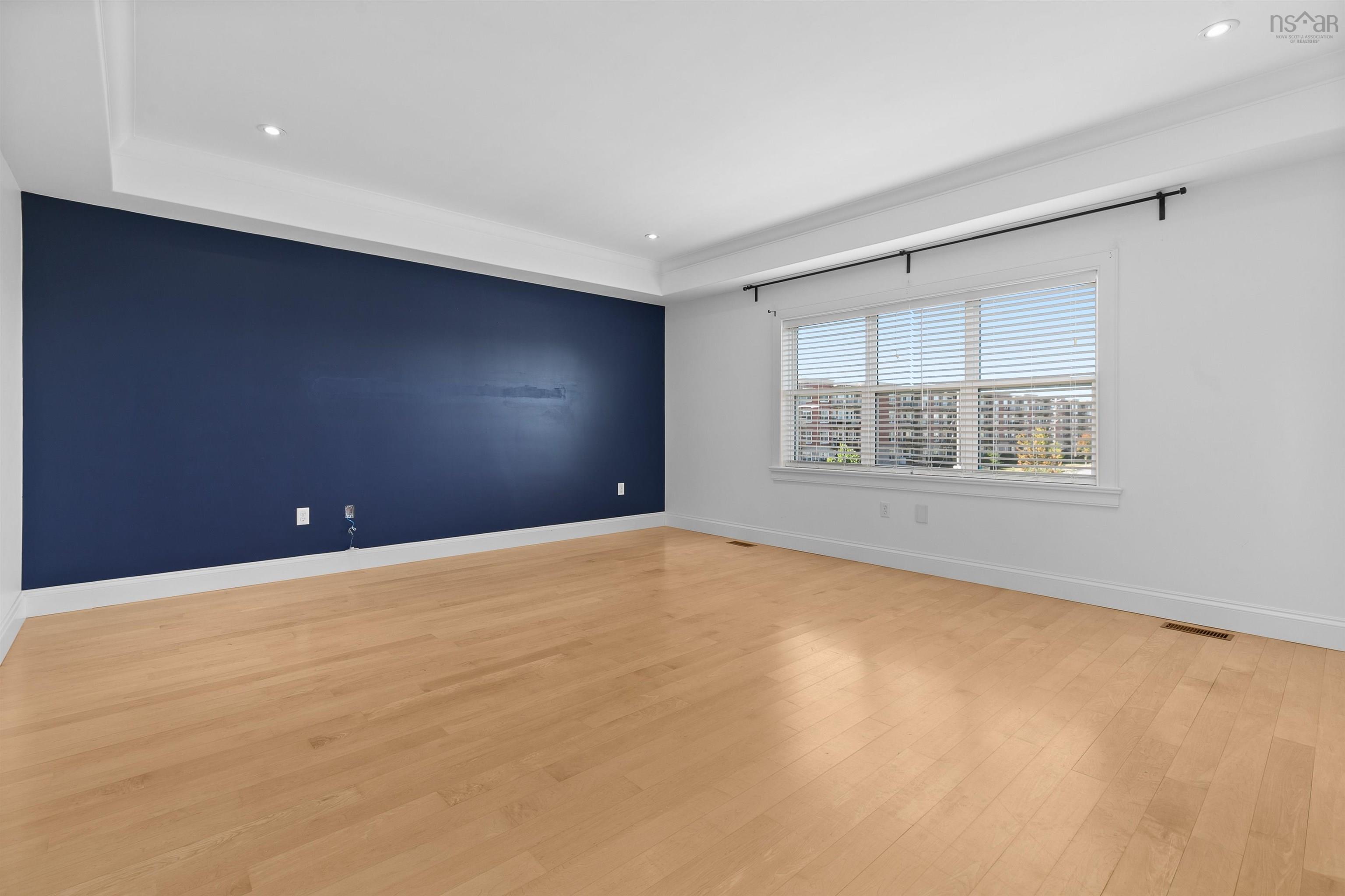 View image 9