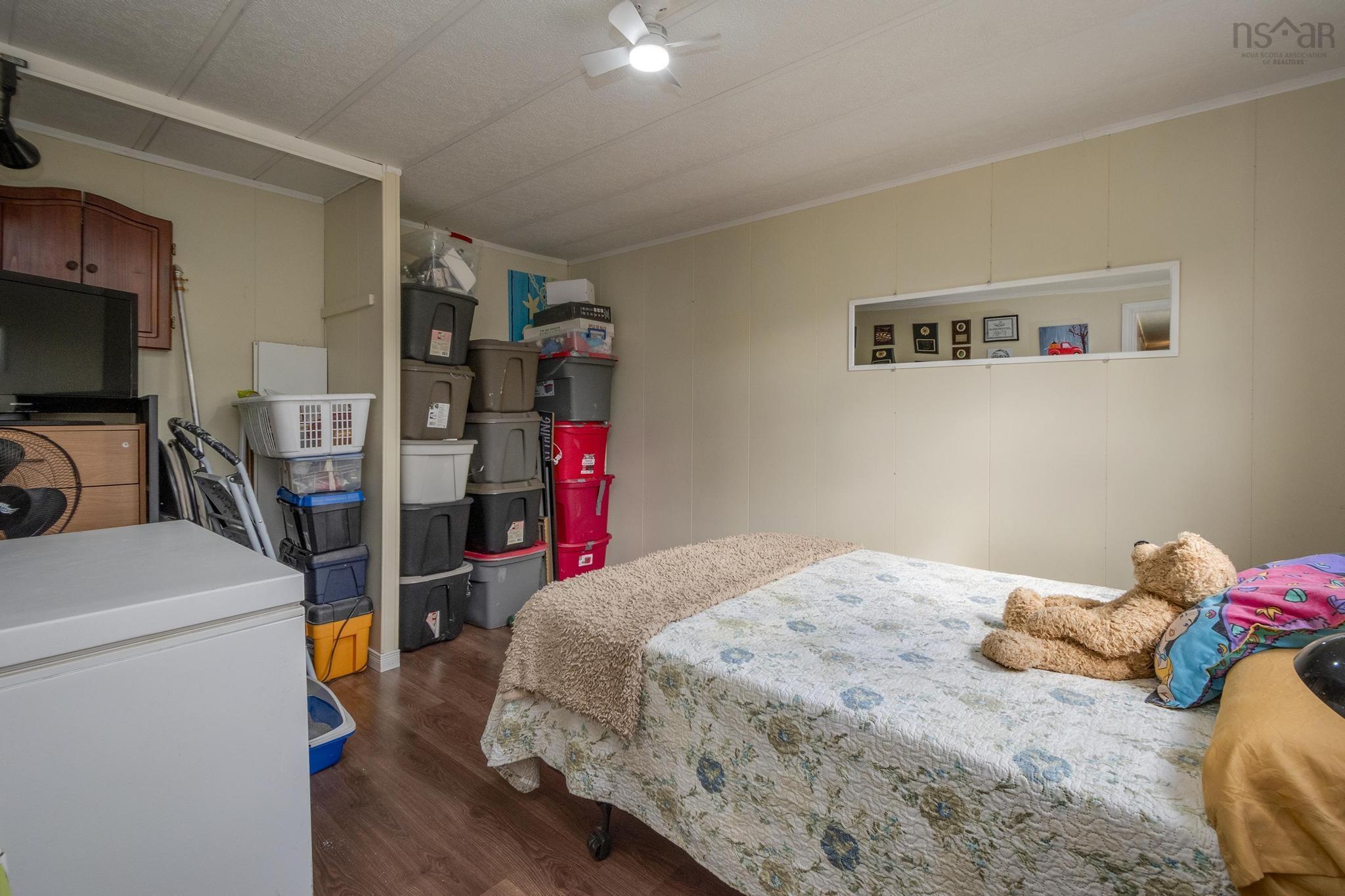 View image 12