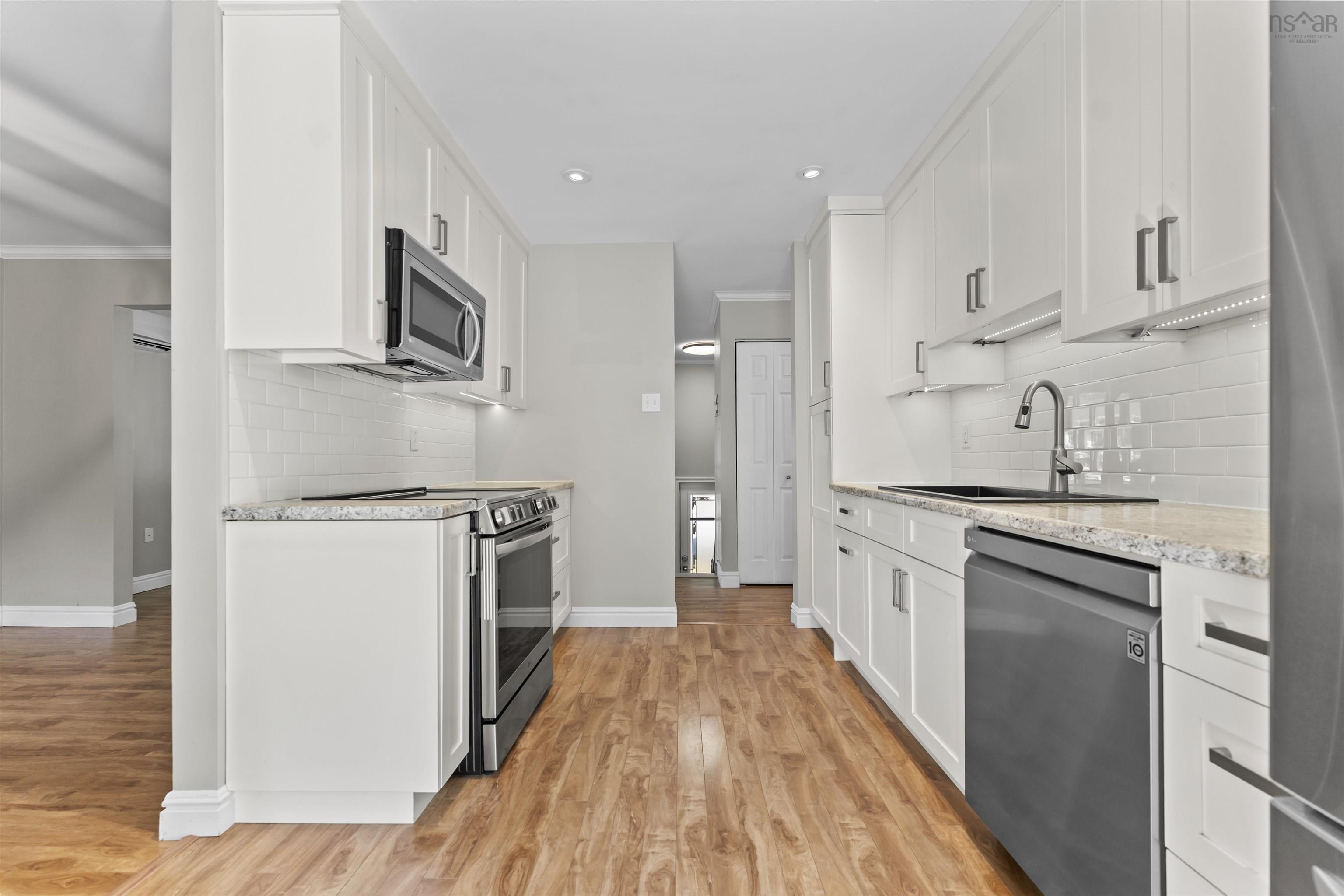 View image 6