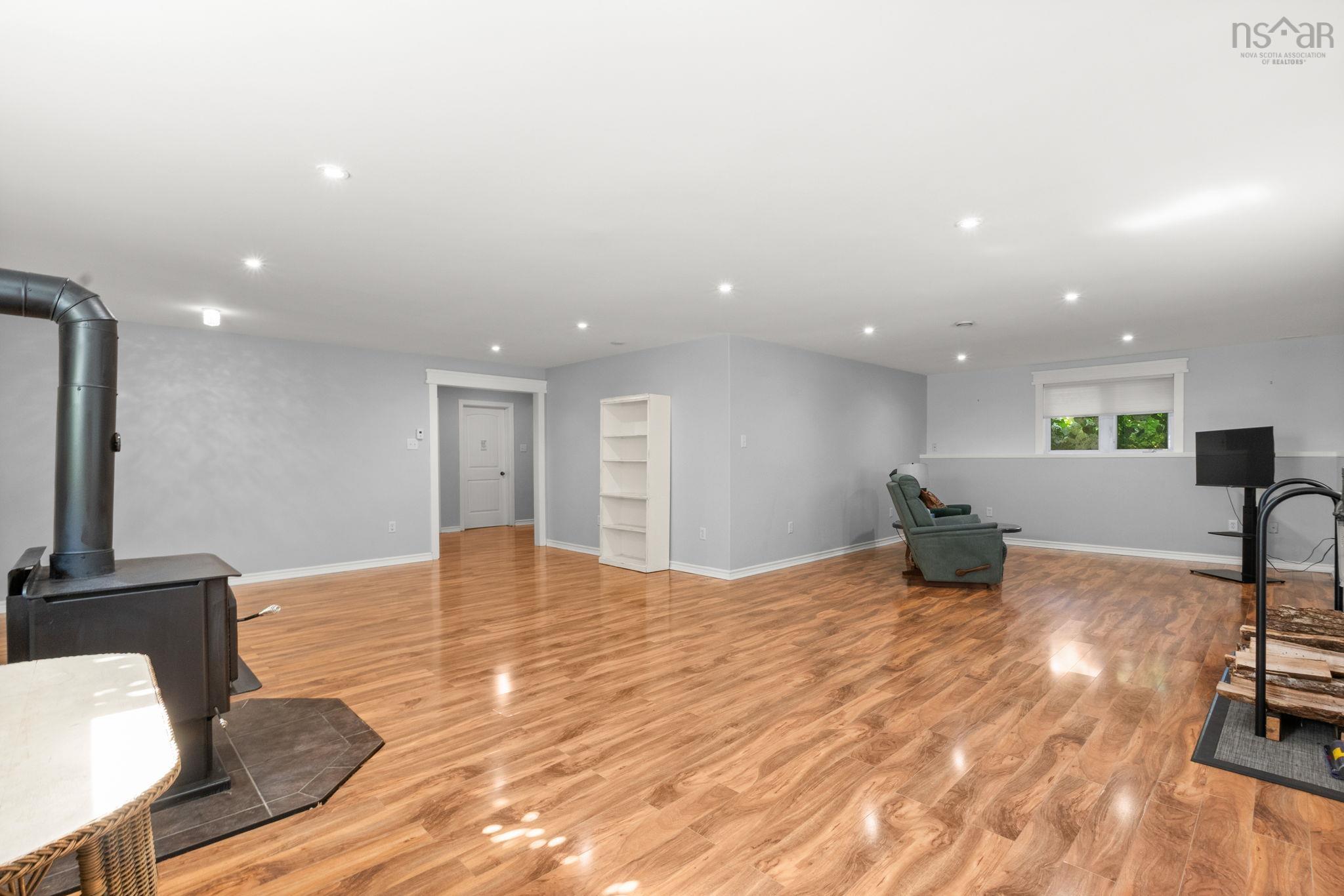 View image 15