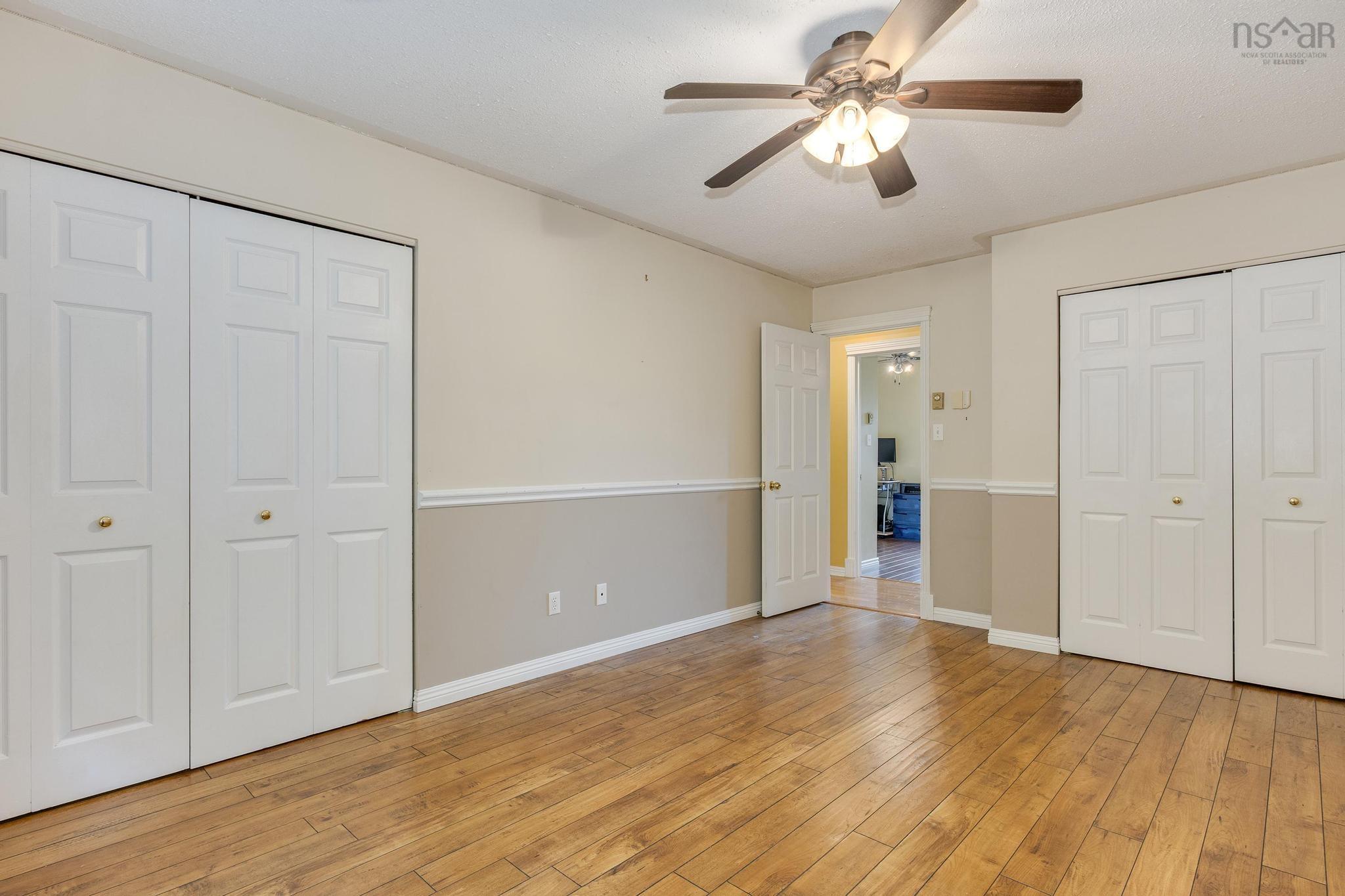 View image 15