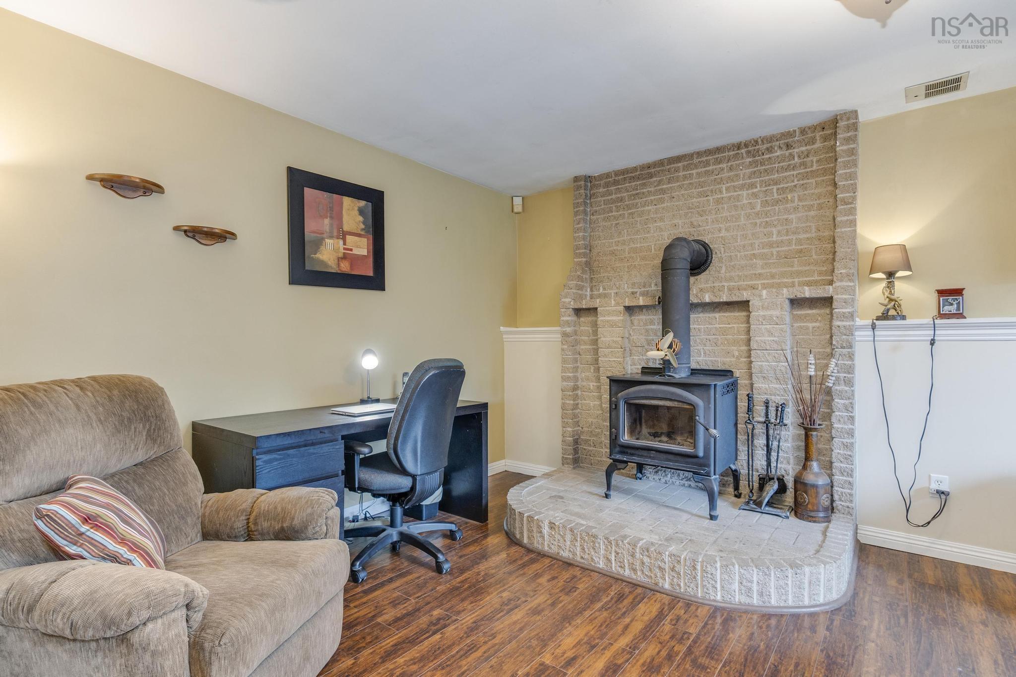 View image 17