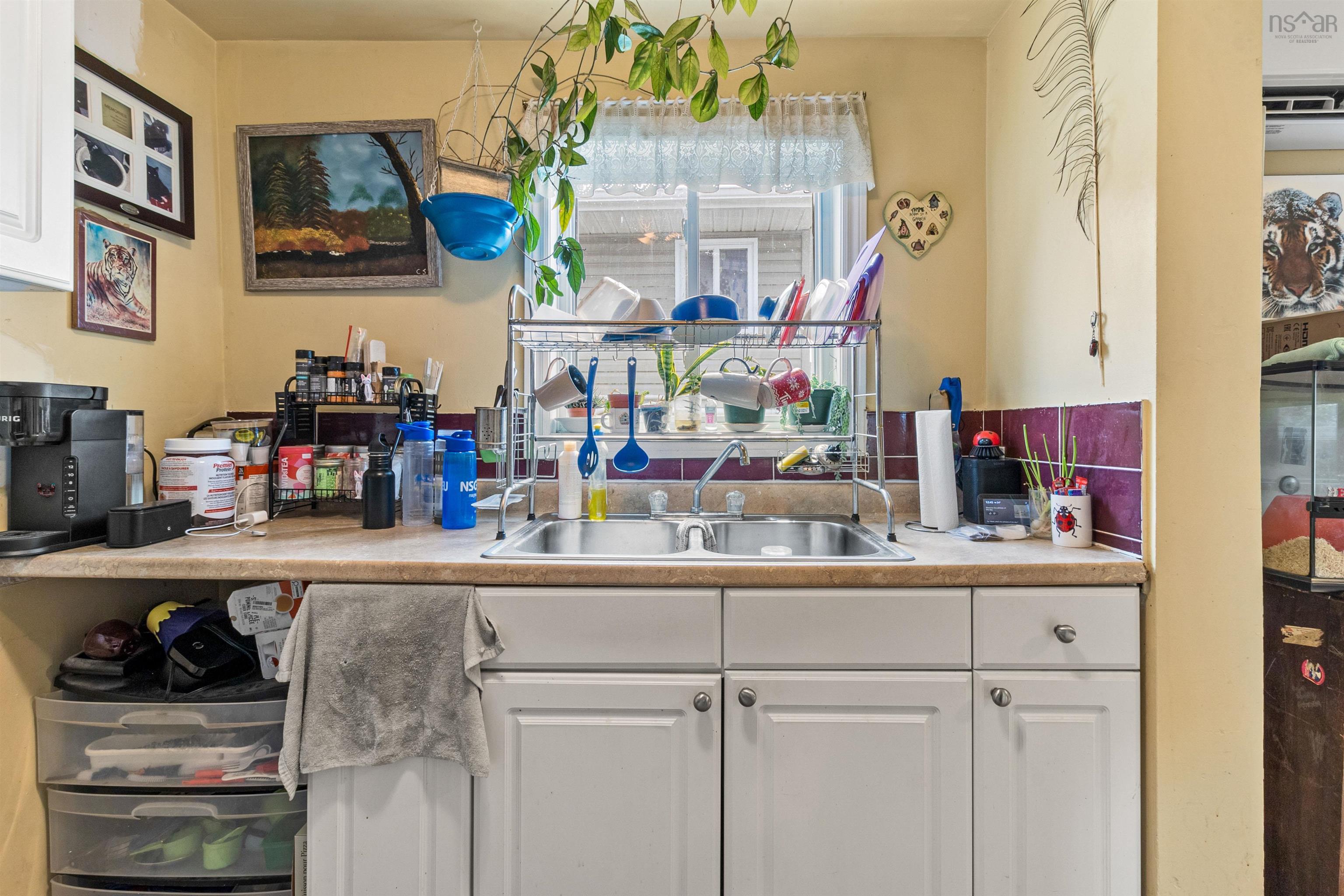 View image 18