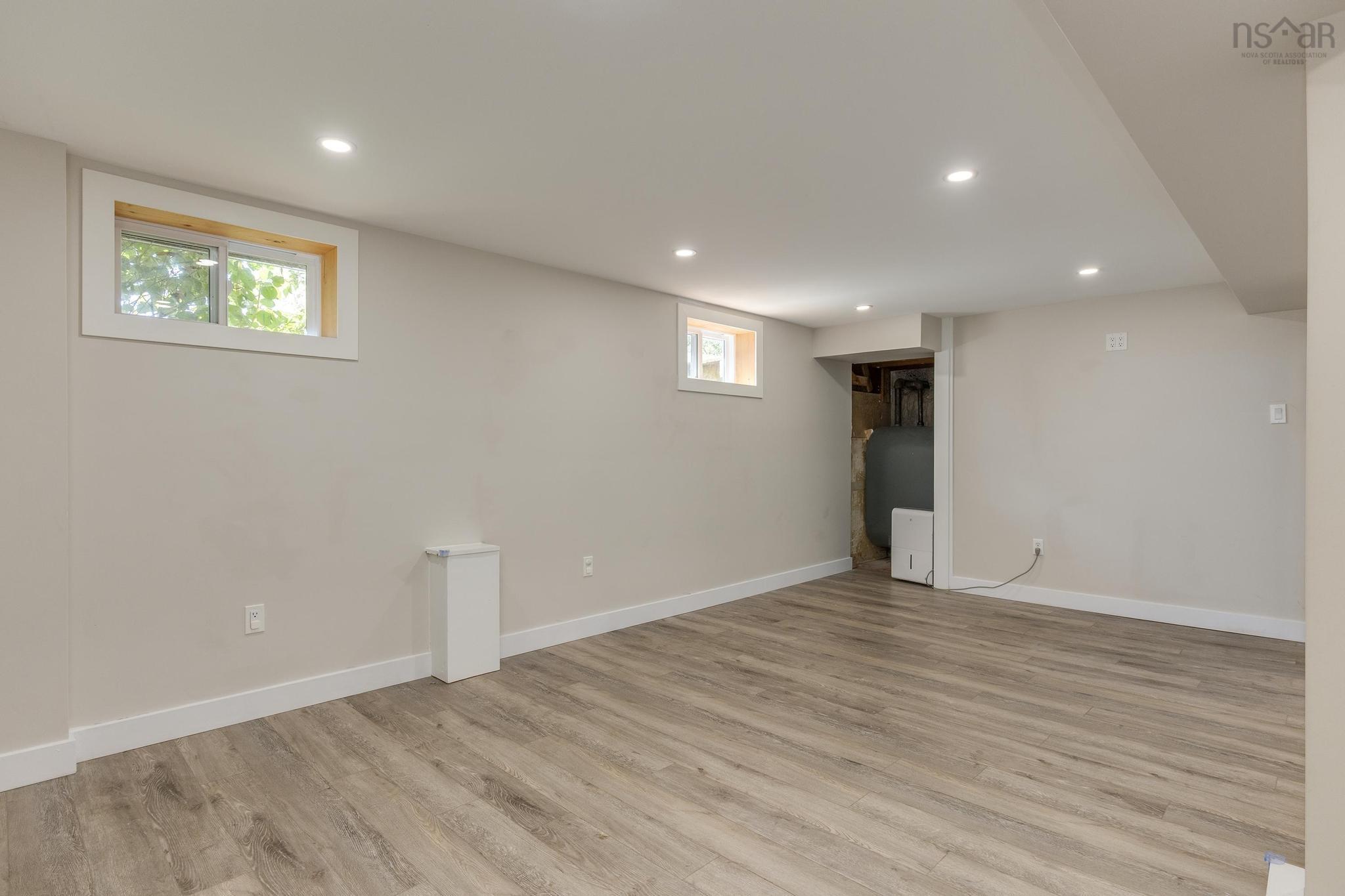 View image 21