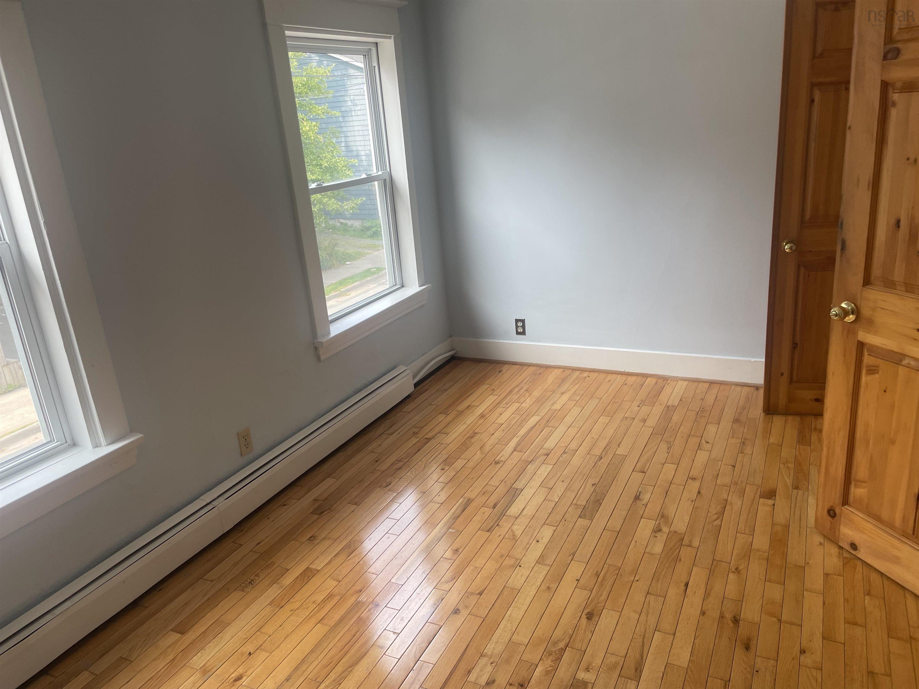 View image 14