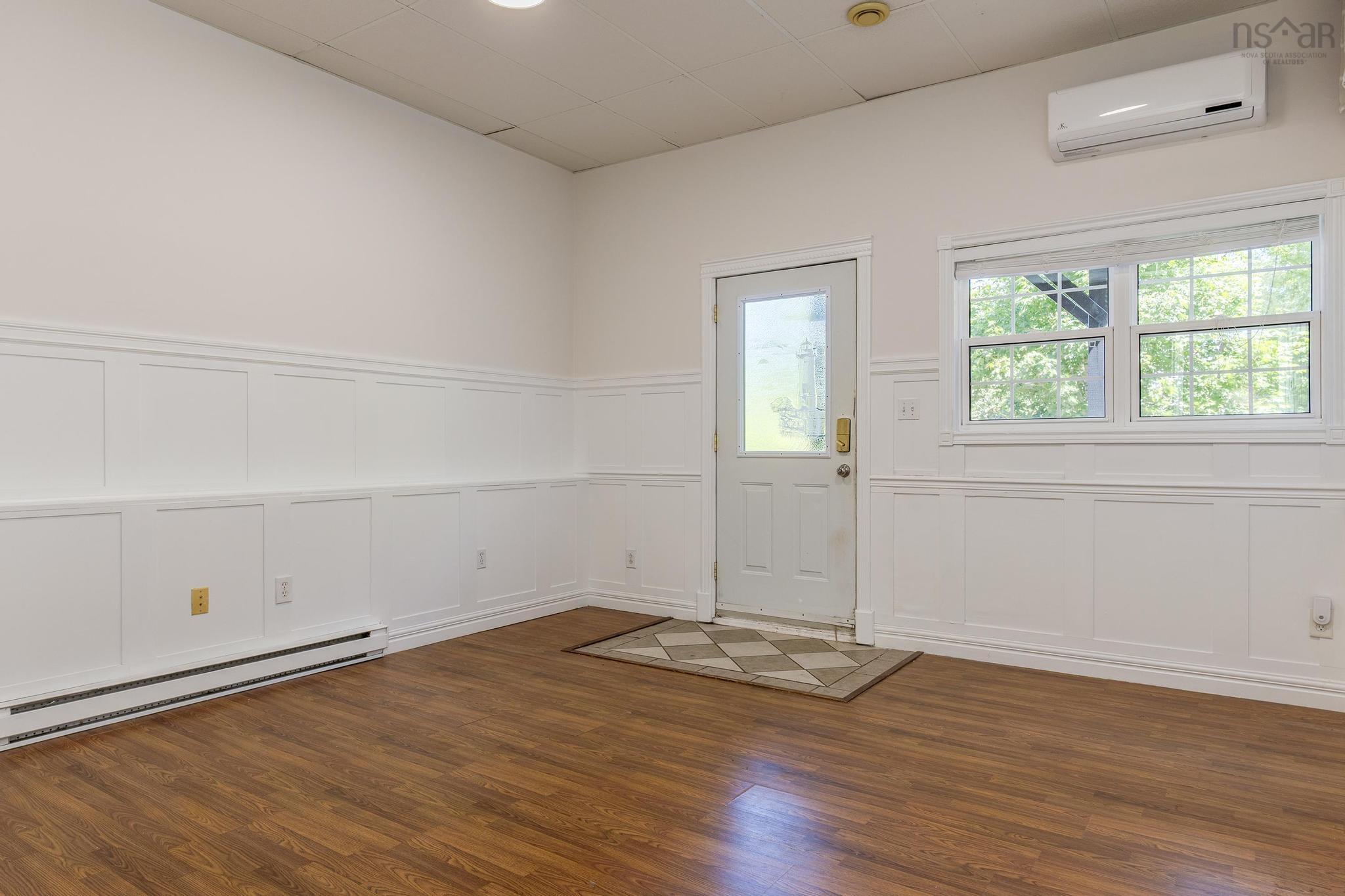 View image 19